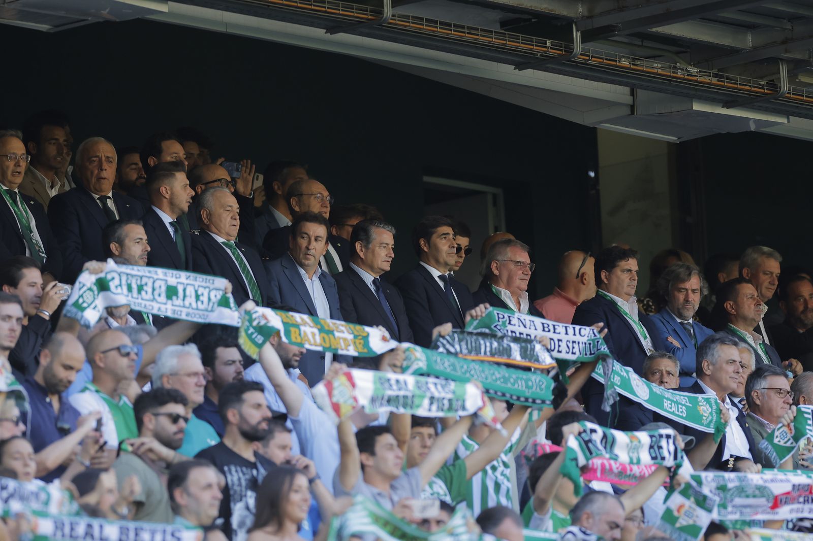 Búscate en las fotos del Betis-Cádiz