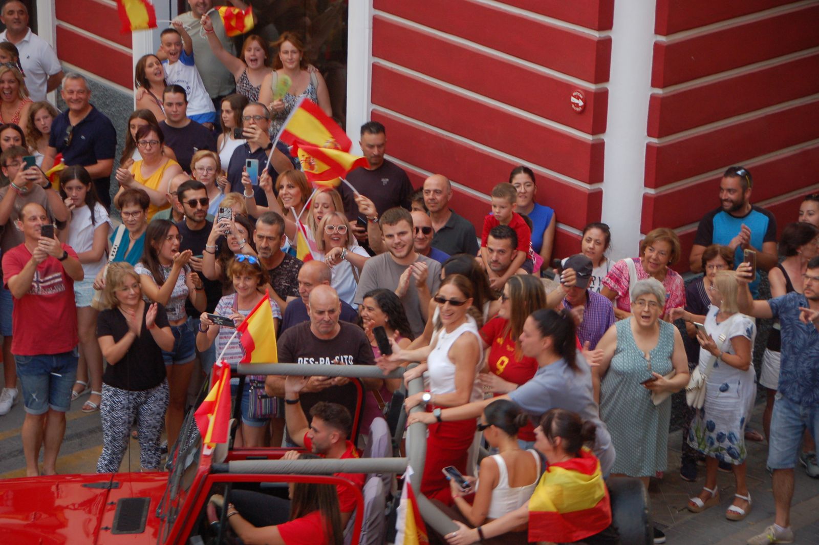 La campeona del mundo Esther González, homenajeada en Huéscar, su pueblo