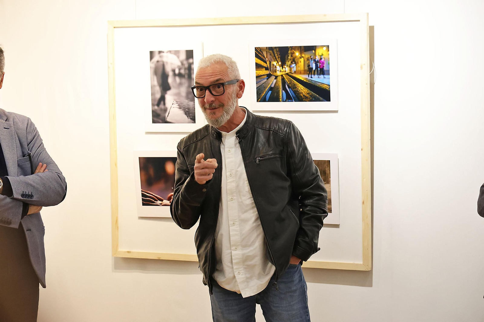 Imágenes de la exposición fotográfica 'Retratos de mi ciudad' de Julián Pérez