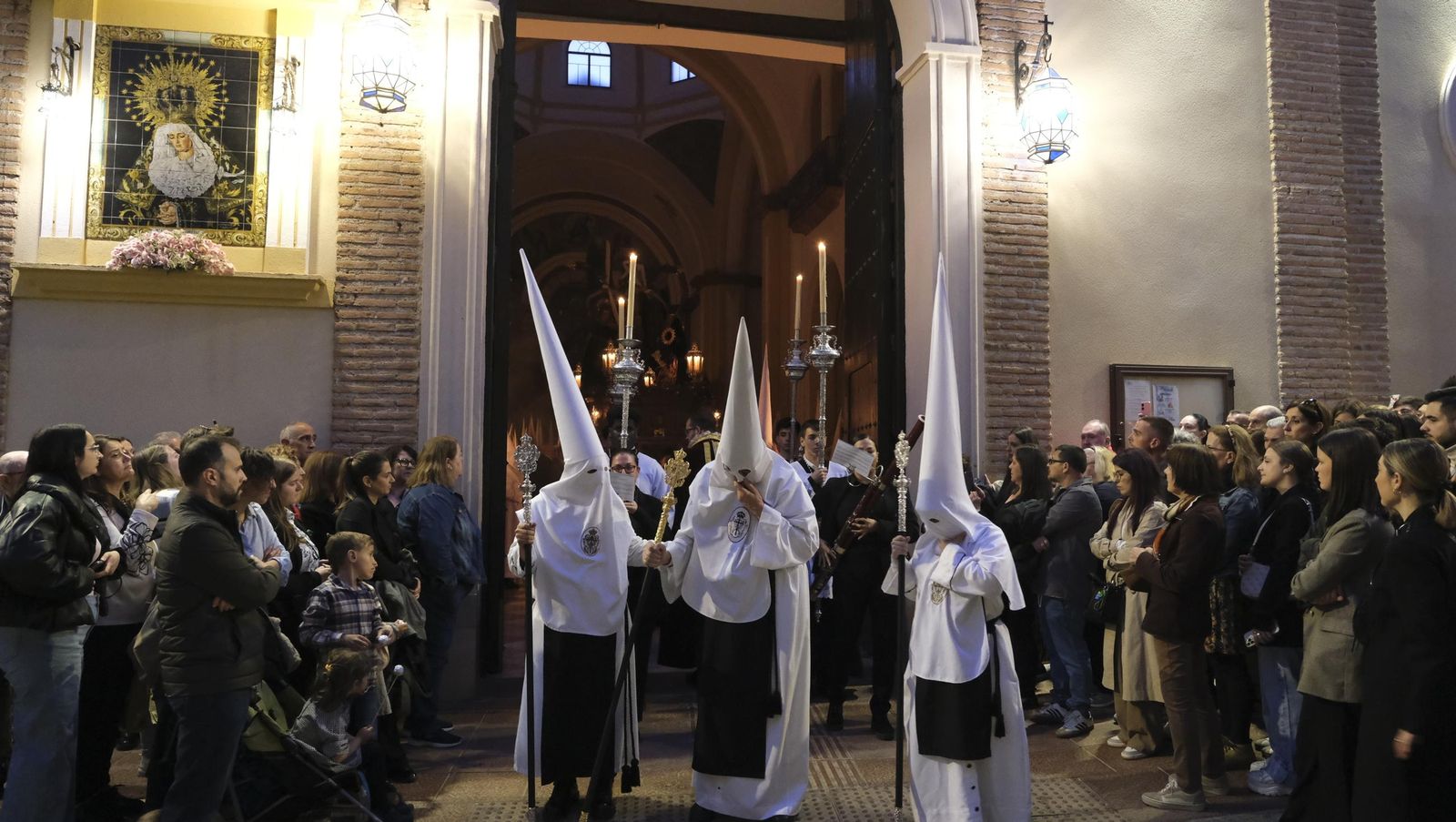 Silencio en la Semana Santa de Almería 2025