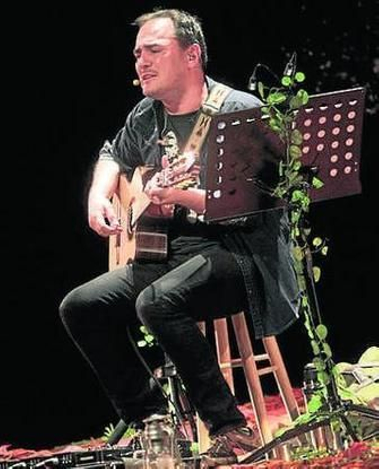 Ismael Serrano. Ismael Serrano.