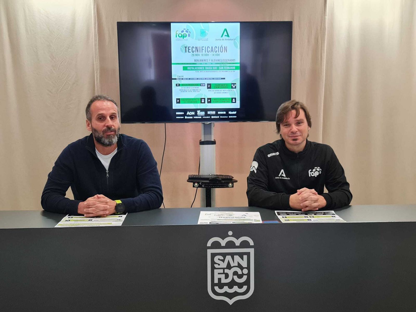 Presentación de la jornada de tecnificación de pádel.