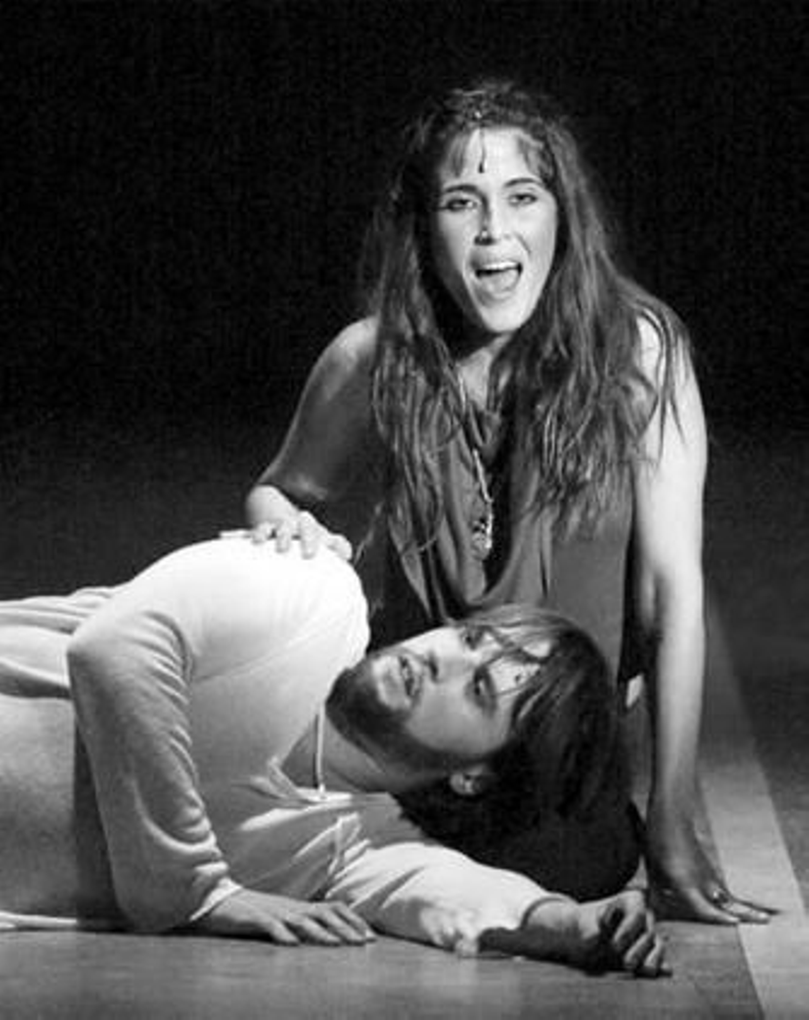 Una escena del musical 'Jesucristo Superstar' que se estrenó el jueves en el Falla.