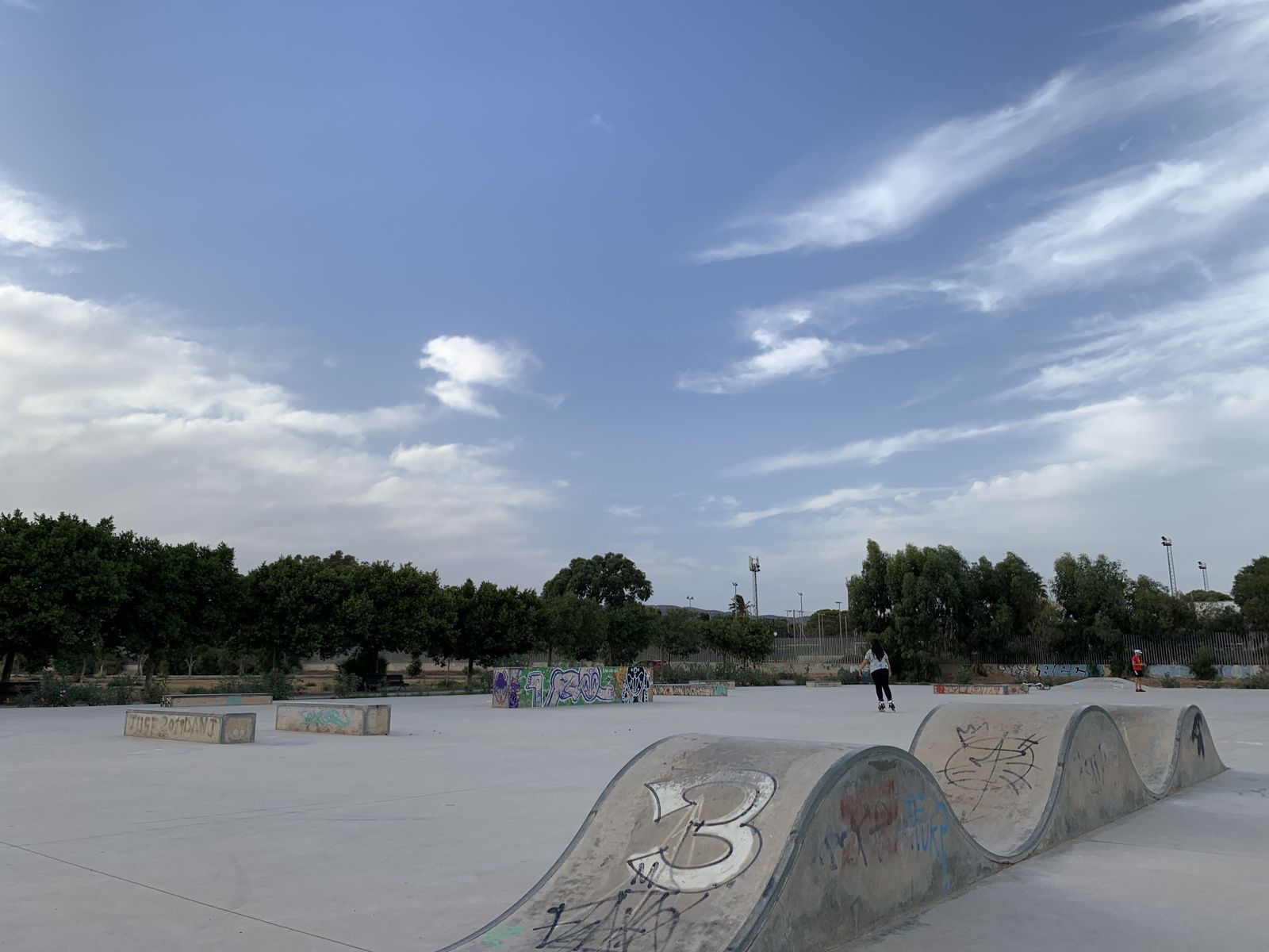 Zona de patinaje en el parque del Andarax