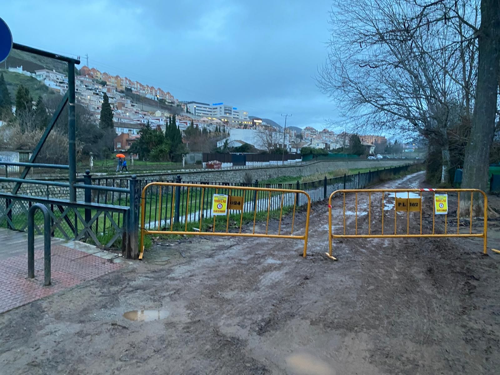 Las fotos de la previa de la borrasca Leonardo: nieve en Prado Negro y el río Genil en Granada, crecido