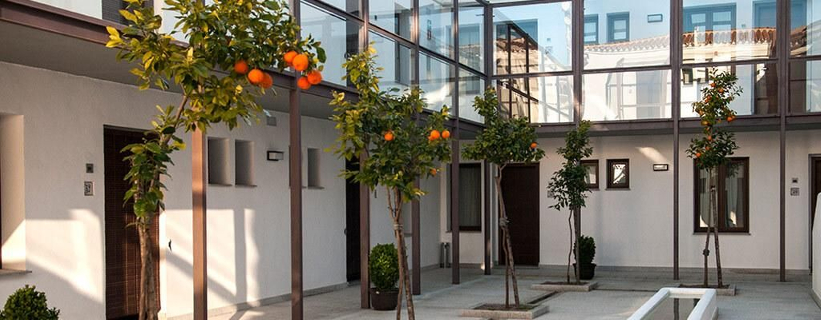 El bello convento de Aracena reconvertido en hotel con spa que puedes encontrar en Huelva