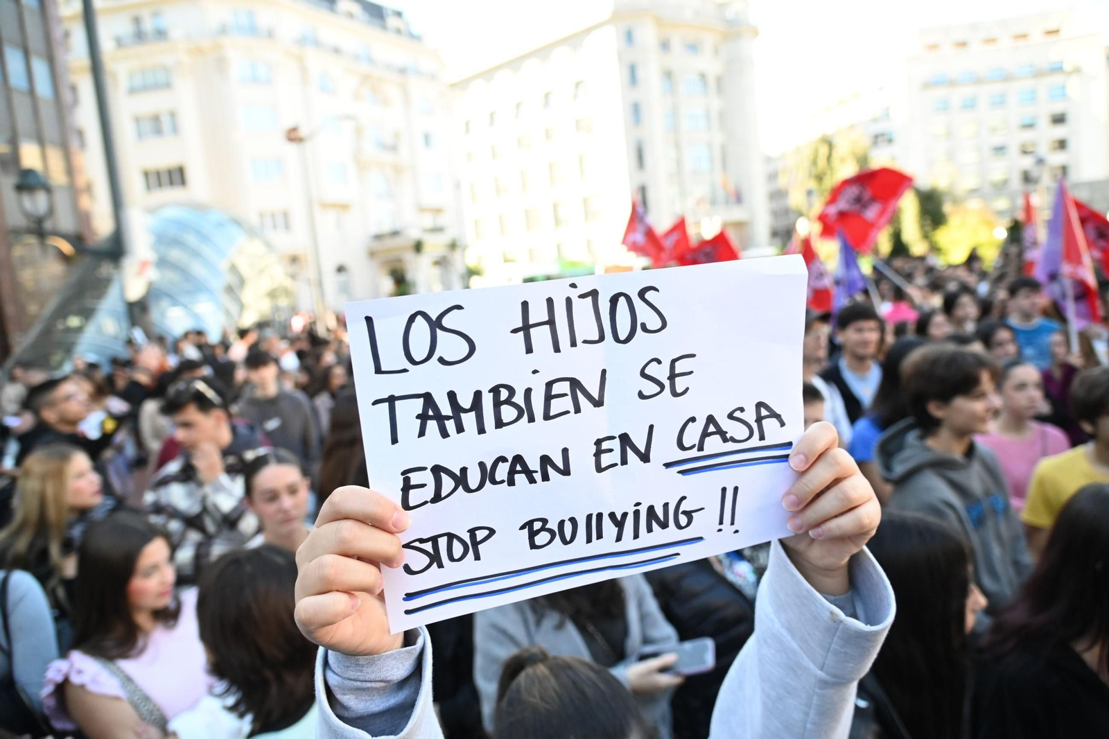 Las manifestaciones estudiantiles alzan su voz contra el 'bullying' a lo largo y ancho de España