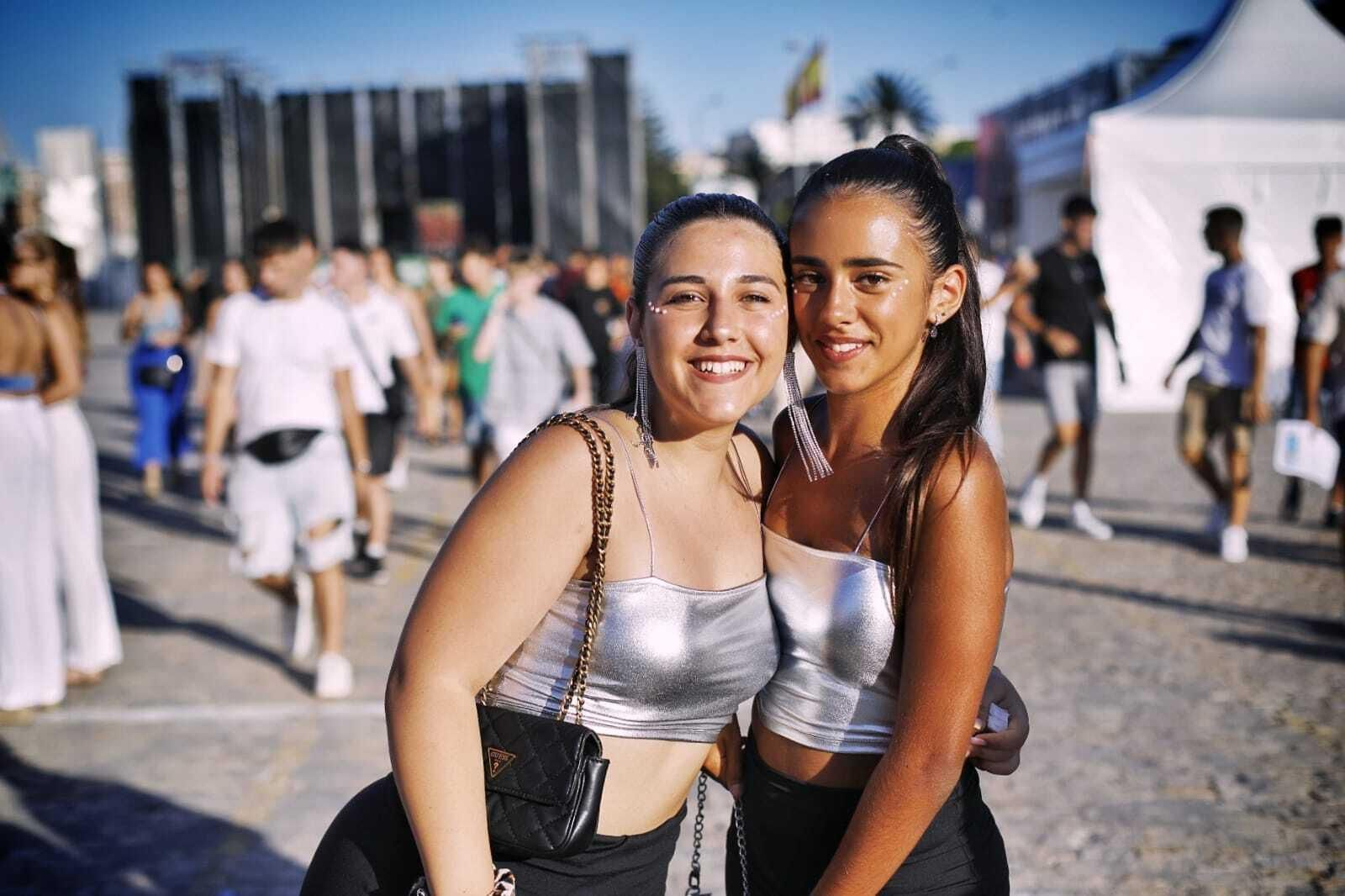 Búscate en el concierto de Myke Towers en el muelle de Cádiz