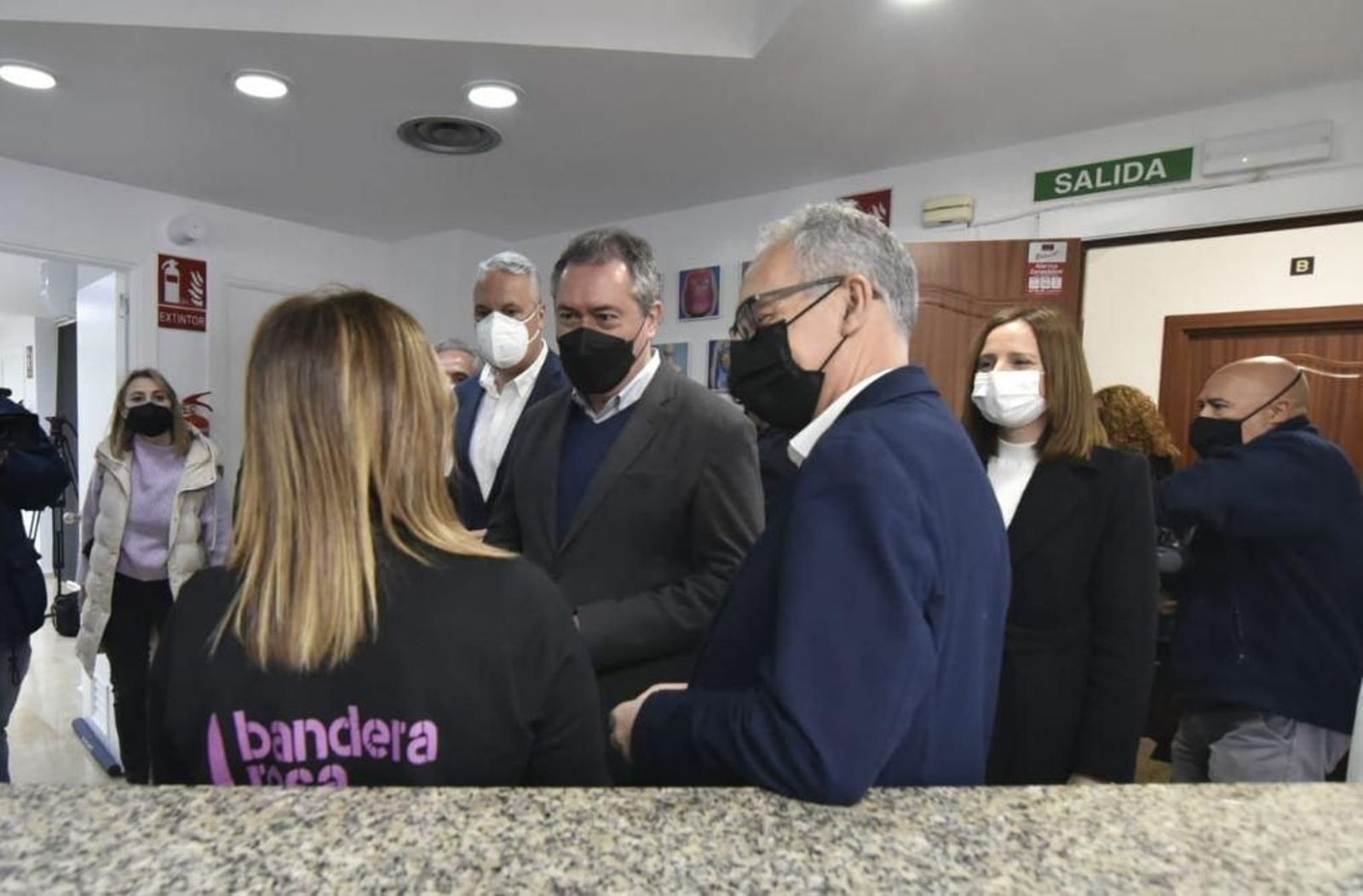 Juan Espadas, durante su visita a Bandera Rosa