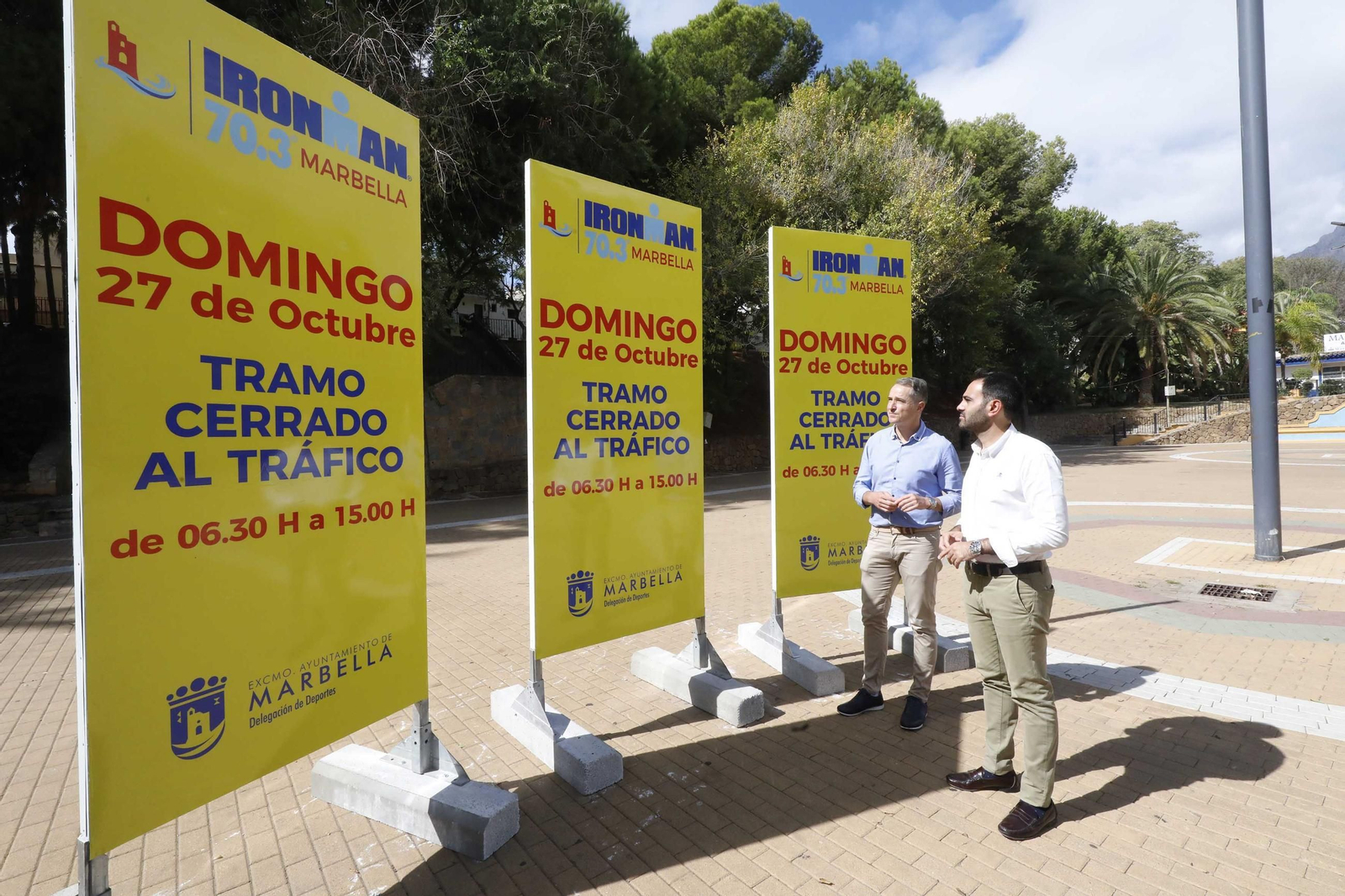 La presentación de los paneles informativos.