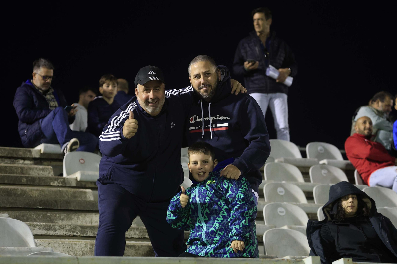 Búscate en las fotos del Algeciras CF - Antequera en el Nuevo Mirador