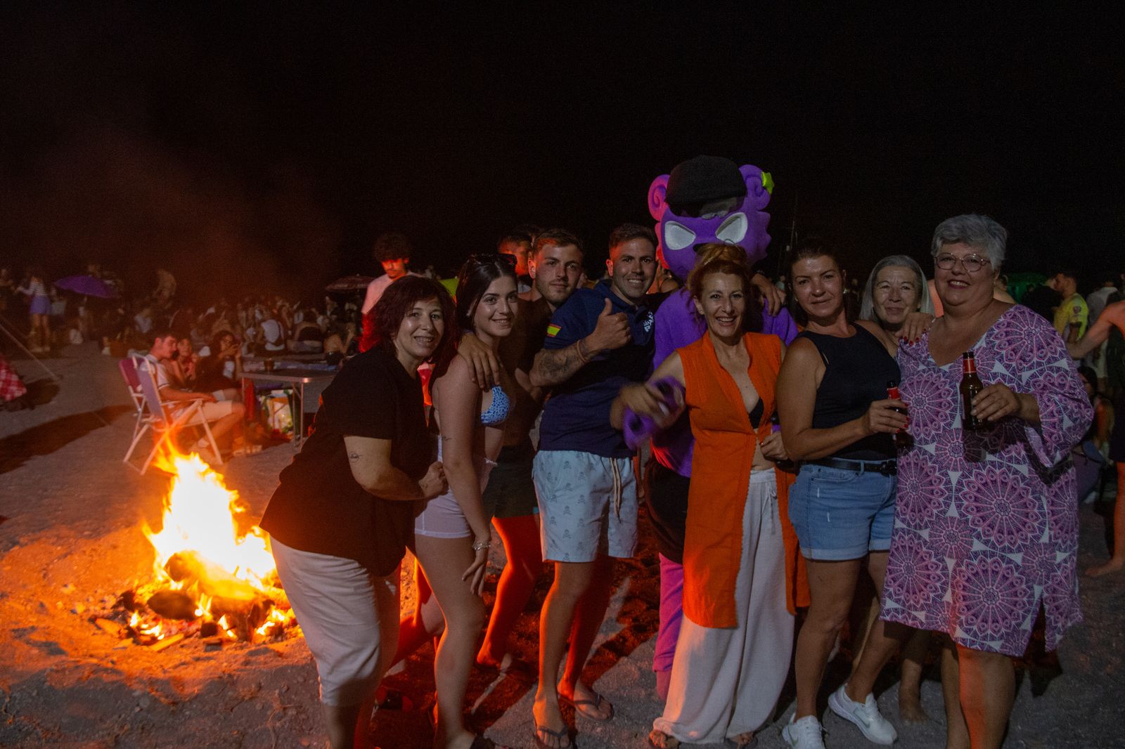 La Costa Tropical saborea la magia de la noche de San Juan, en imágenes