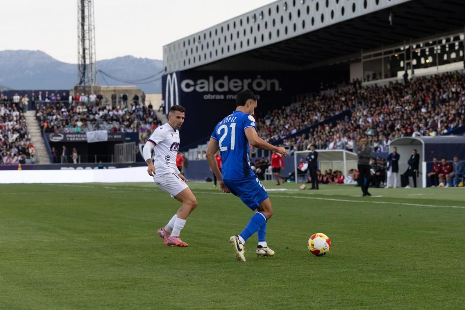 Real Jaén 0-1 Linares Deportivo: las mejores imágenes del clásico provincial