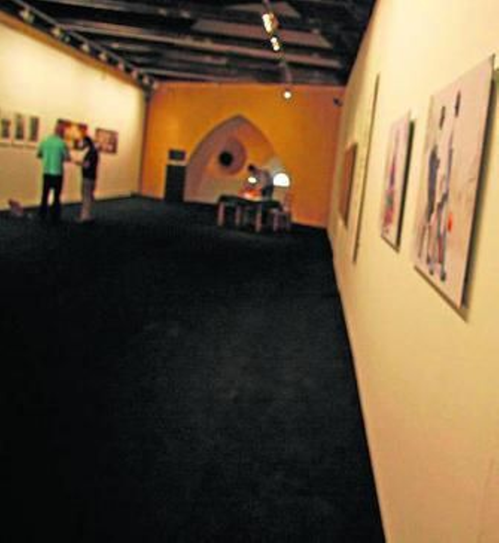 El CAS albergó en 2010 la exposición 'De la realidad al deseo'.