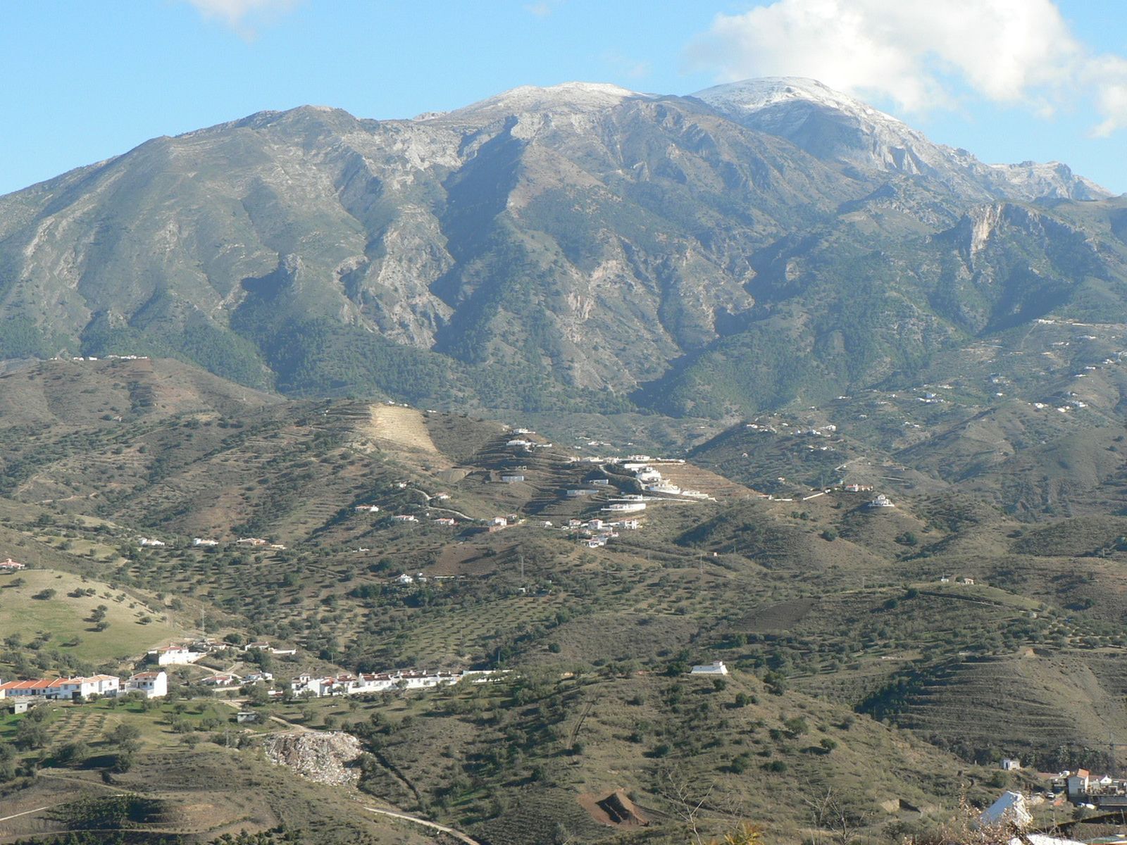 Vista de Sierra Tejeda, Almijara y Alhama desde el municipio malagueño de Canillas de Aceituno.