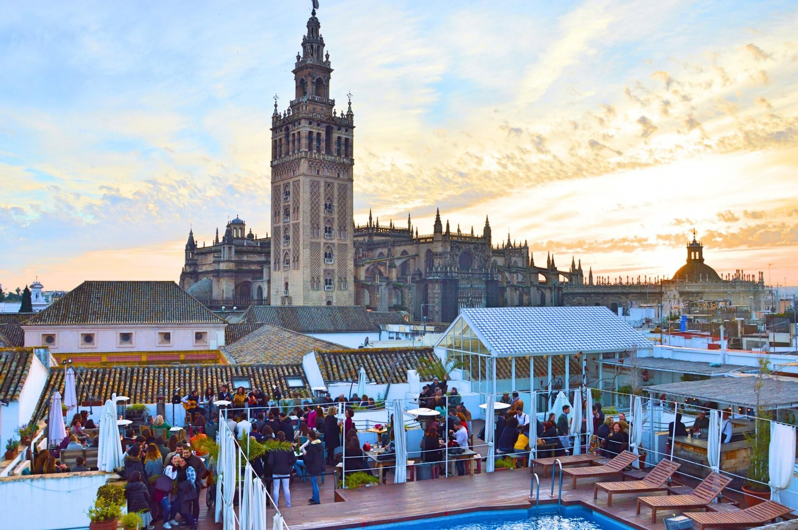 Imagen de la terraza del hotel Fontecruz Sevilla Seises