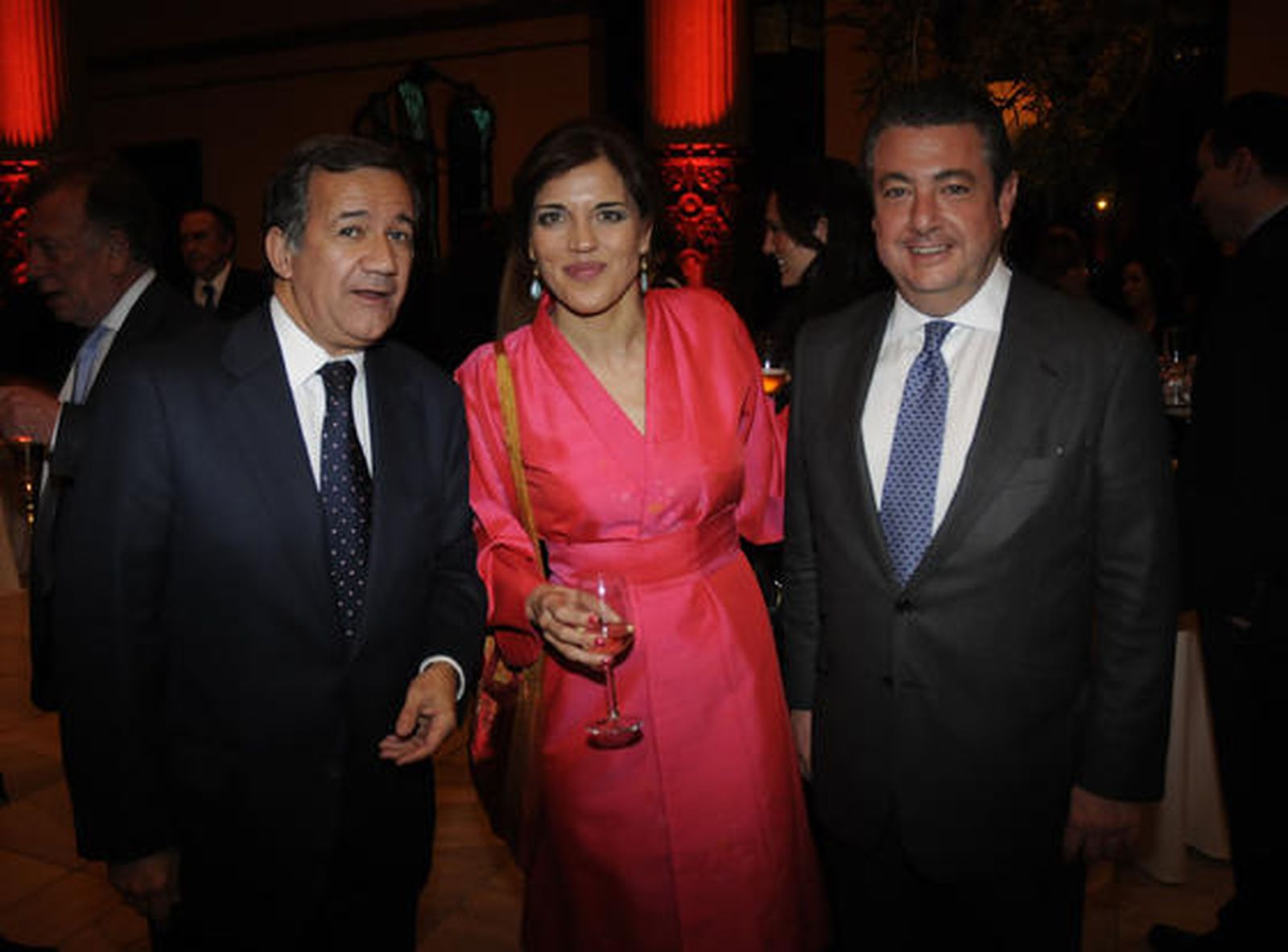 Jorge Segura, socio de Deloitte; Victoria Herrera, gerente comercial del Grupo Joly, y Félix Puebla, gerente de Aproafa.