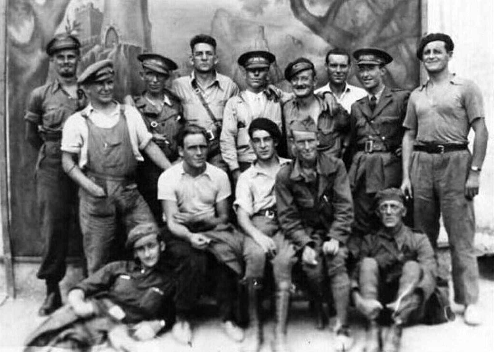 Grupo de brigadistas irlandeses que participaron en la batalla de Lopera, en diciembre de 1936.