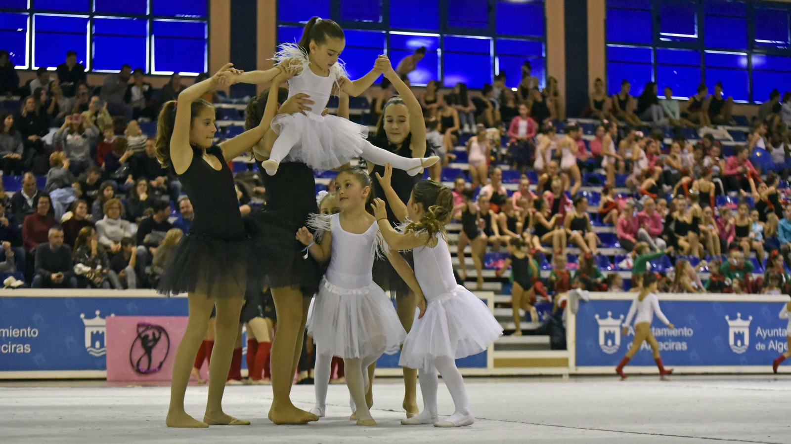 Las fotos de la Gala de Navidad de la gimnasia rítmica en Algeciras