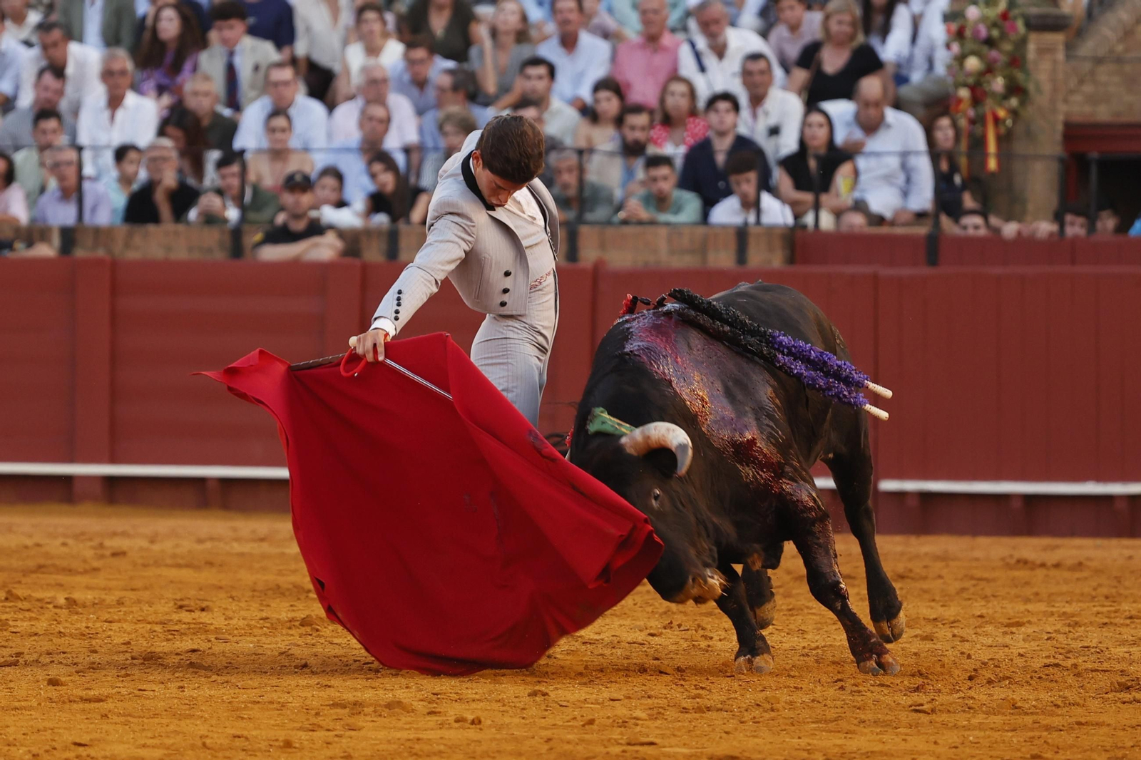 Las imágenes del festival taurino en la Maestranza