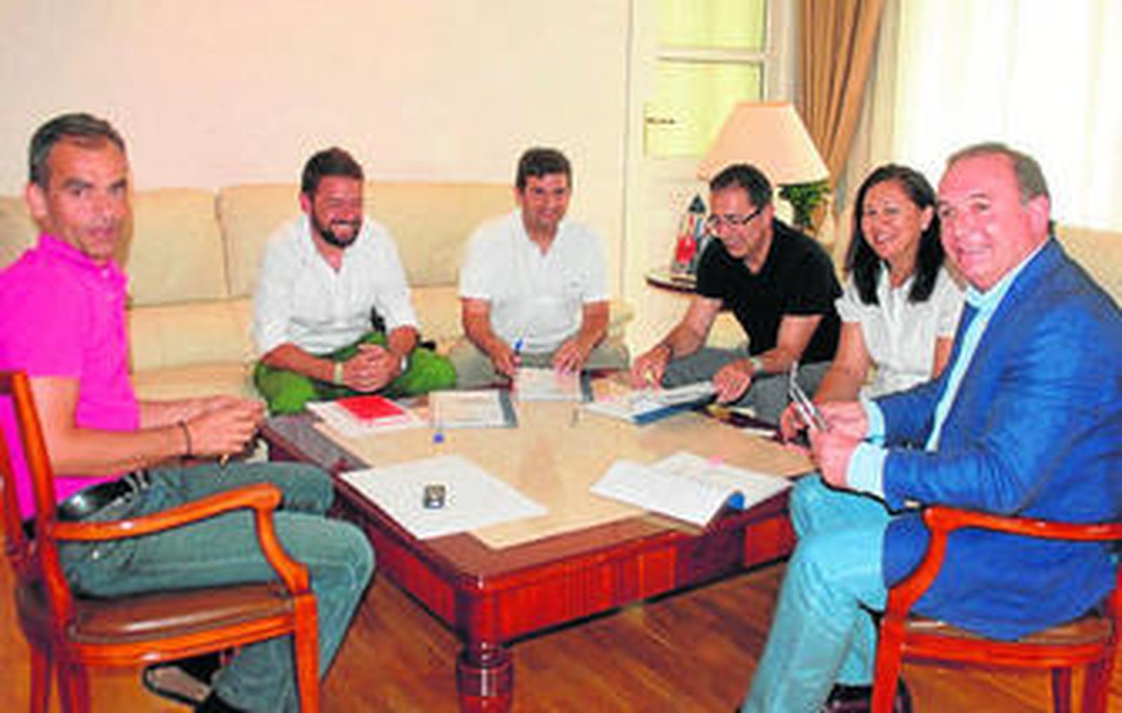 Firma del acuerdo de mejora de la N-340.