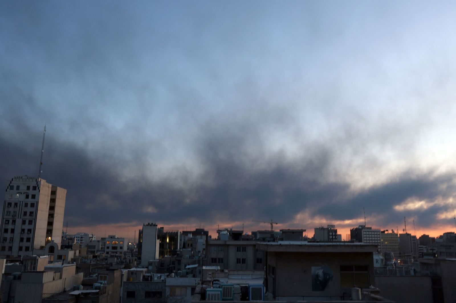 Las fotos de los bombardeos en Irán y Líbano