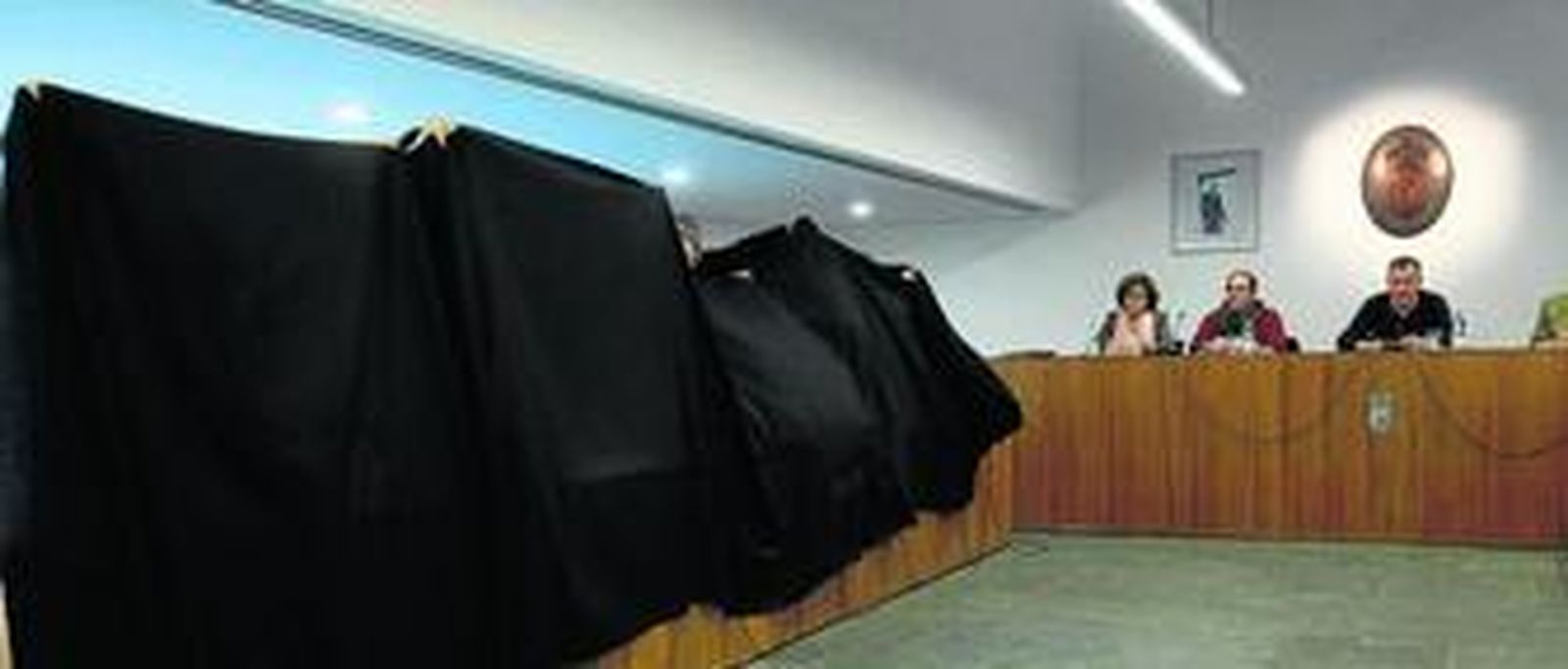 El PP-A sigue respaldando a Sanz