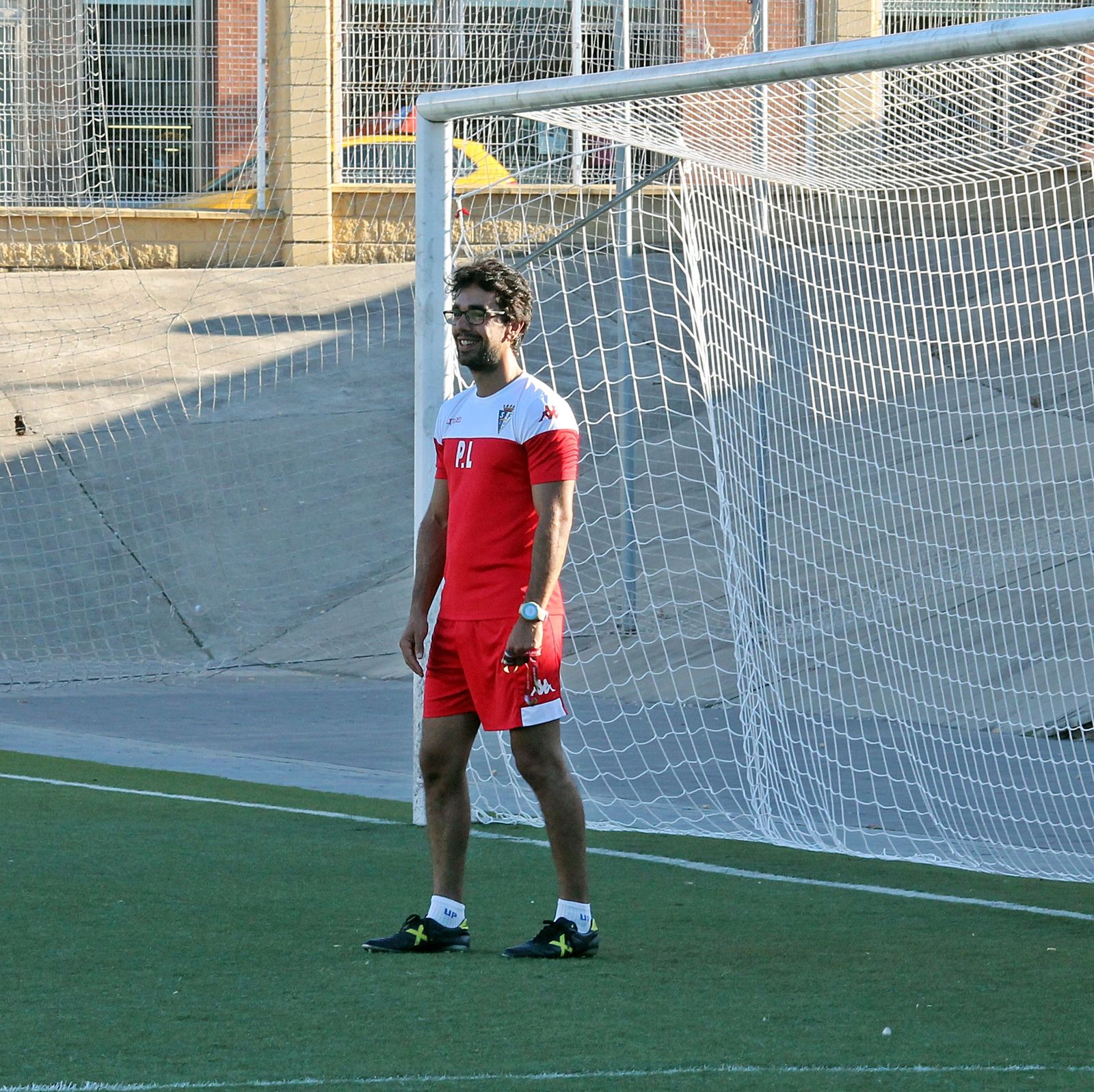 Pol Llorente, segundo de García Sanjuán, se hace cargo del equipo de manera provisional.