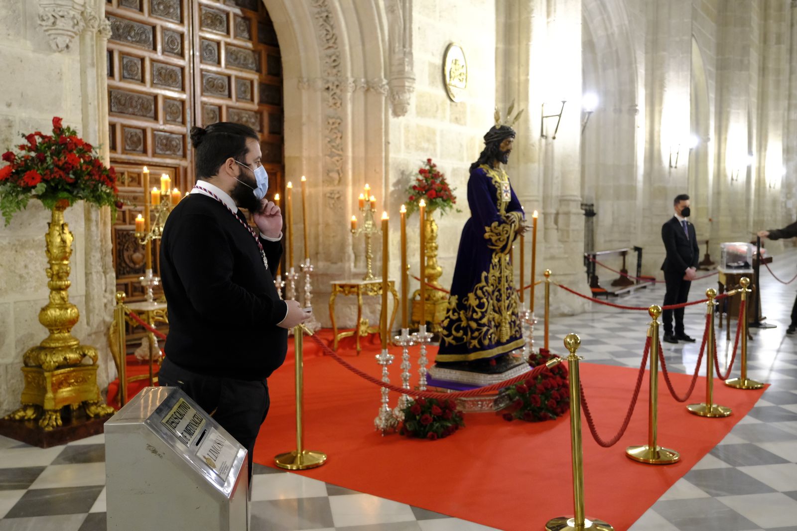 Fotogalería veneración Jesús Cautivo de Medinaceli. Almería