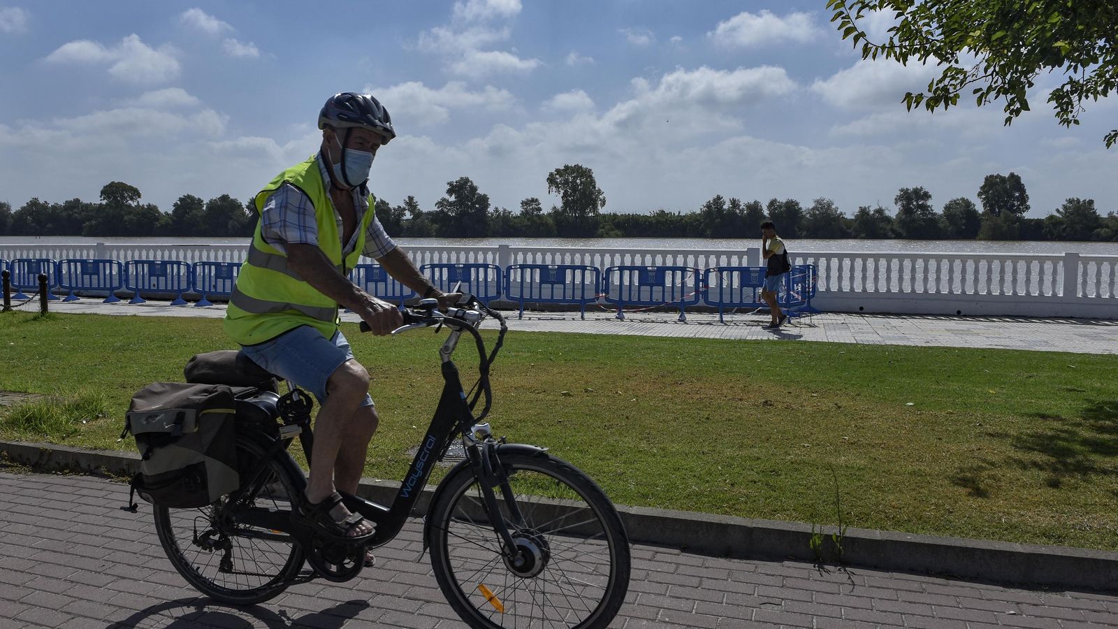 El contagio aéreo del coronavirus se ha dado en lugares cerrados, no al aire libre.