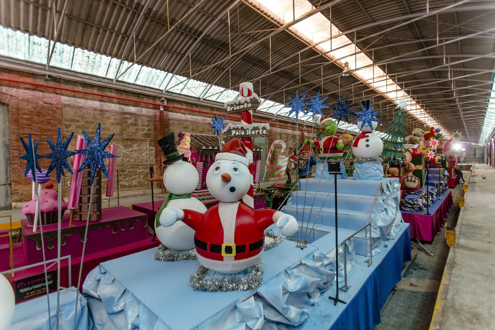 Reyes Magos en Cádiz: Imágenes de las carrozas  de la Cabalgata