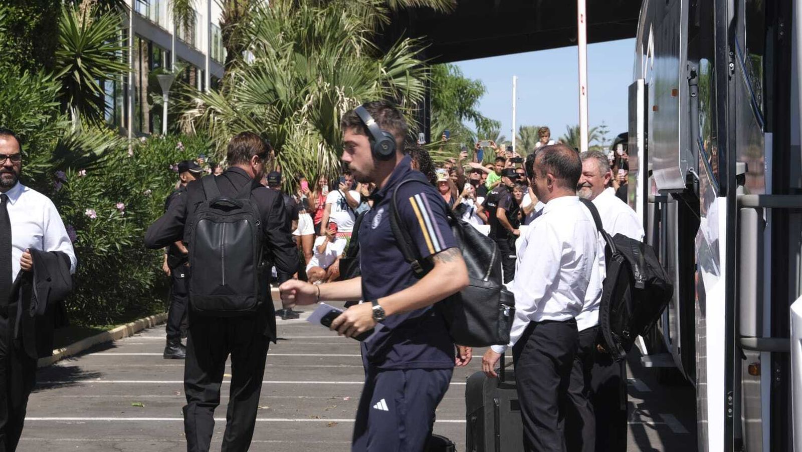 La llegada del Real Madrid a Almería en imágenes