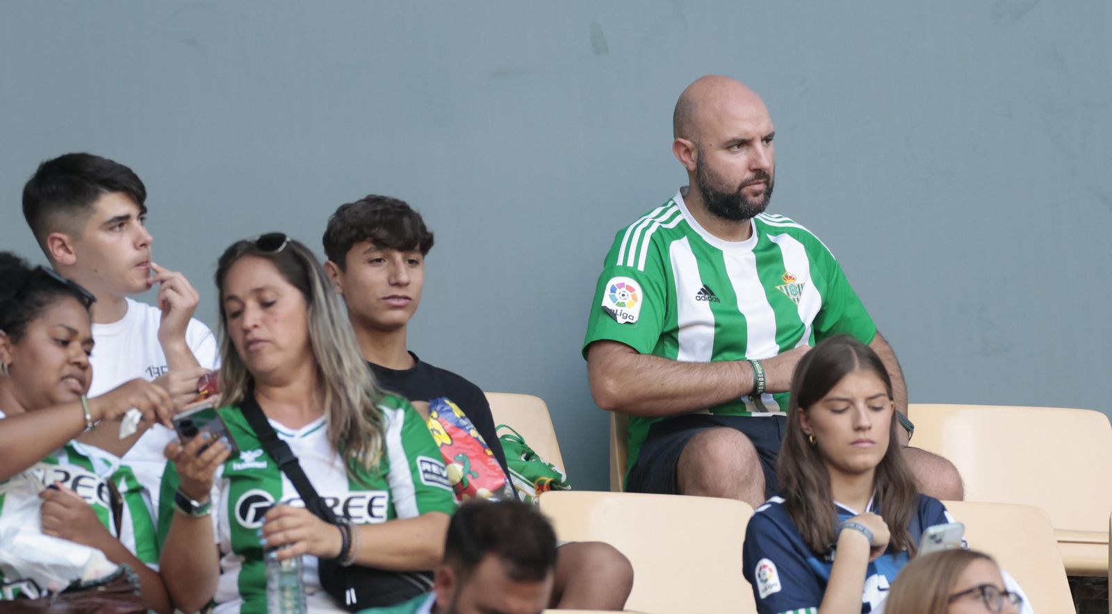 Búscate en las fotos del Betis - Athletic Club