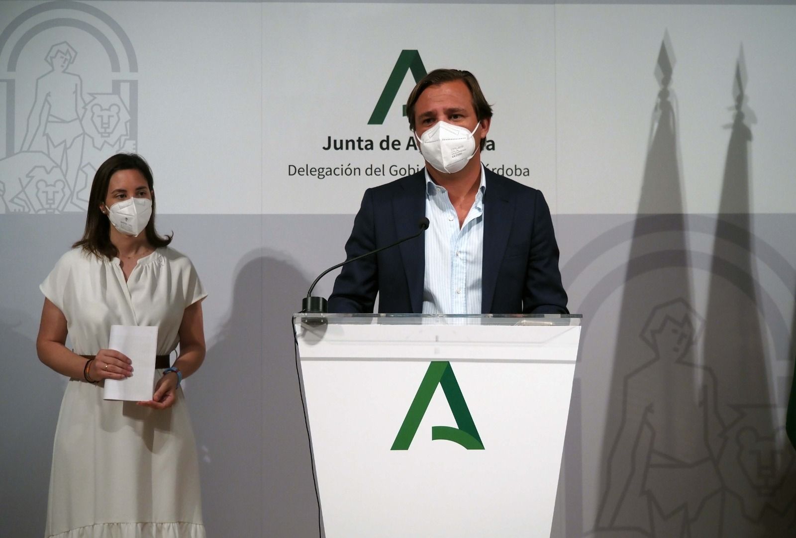 Los delegados Antonio Repullo y Cristina Casanueva.