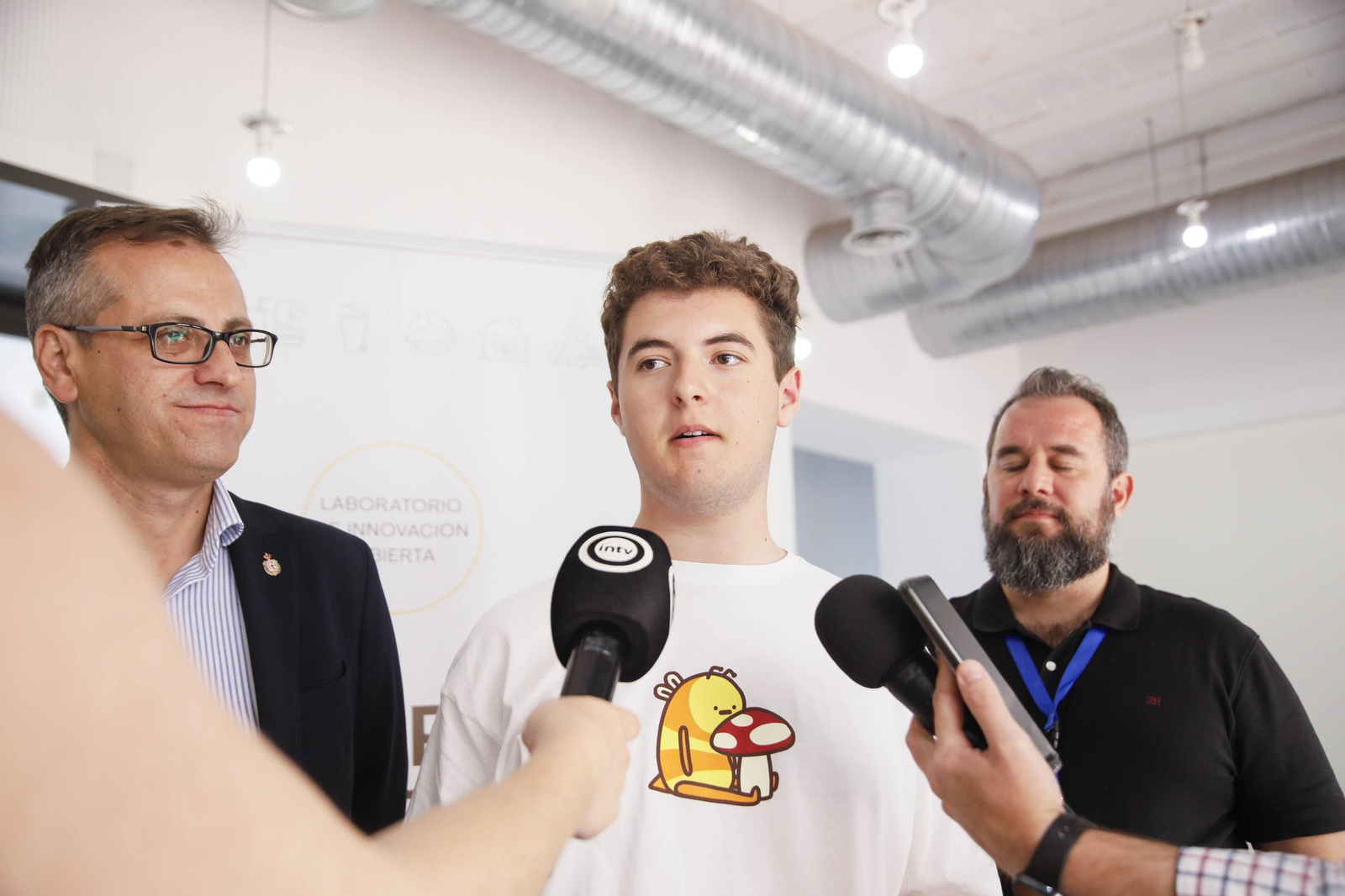 LAB de Innovación Abierta ‘Almería Residuo Cero: la economía circular para transformar la ciudad’, en imágenes