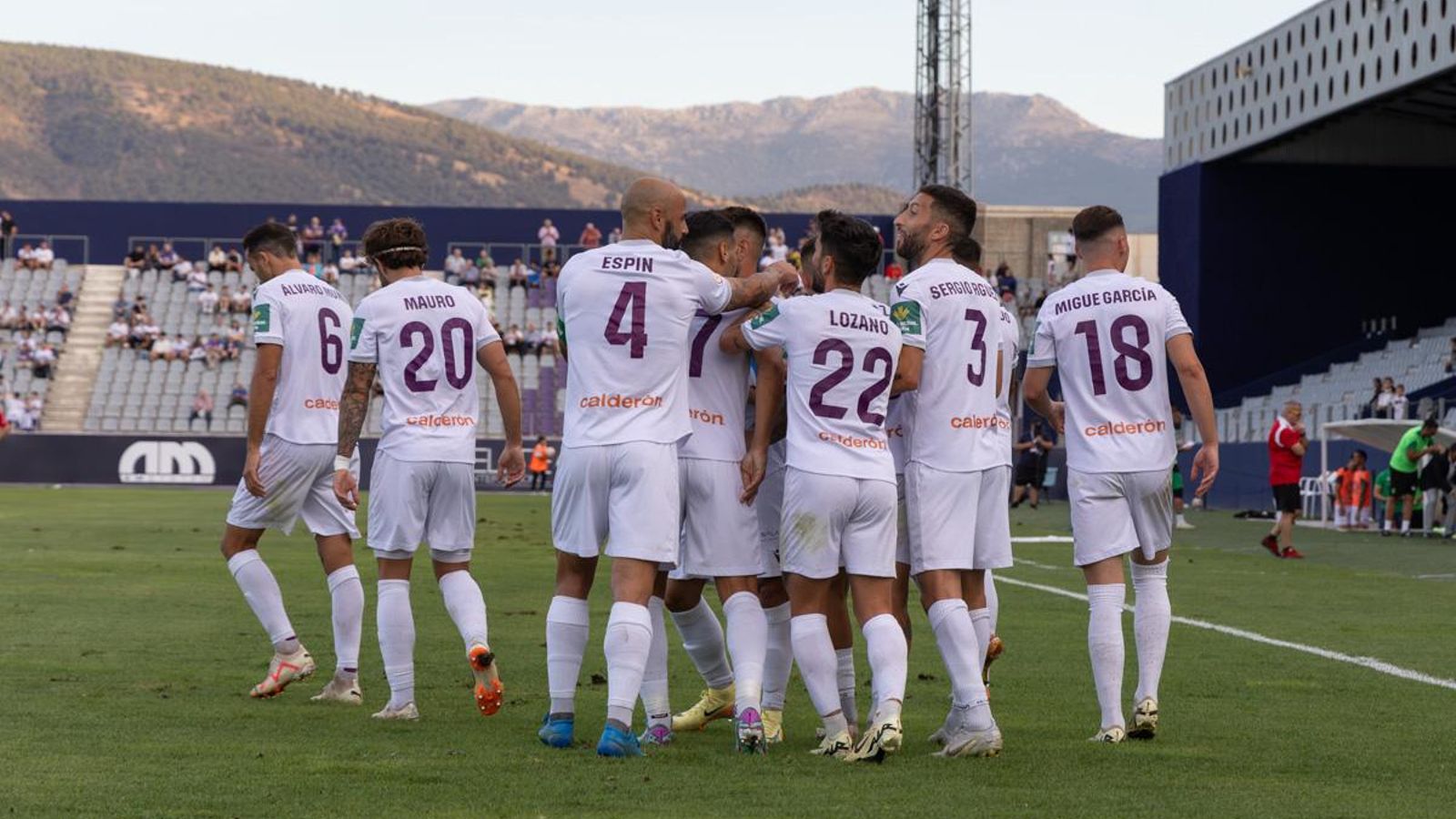 Los jugadores del Real Jaén firmaron un destacado partido.