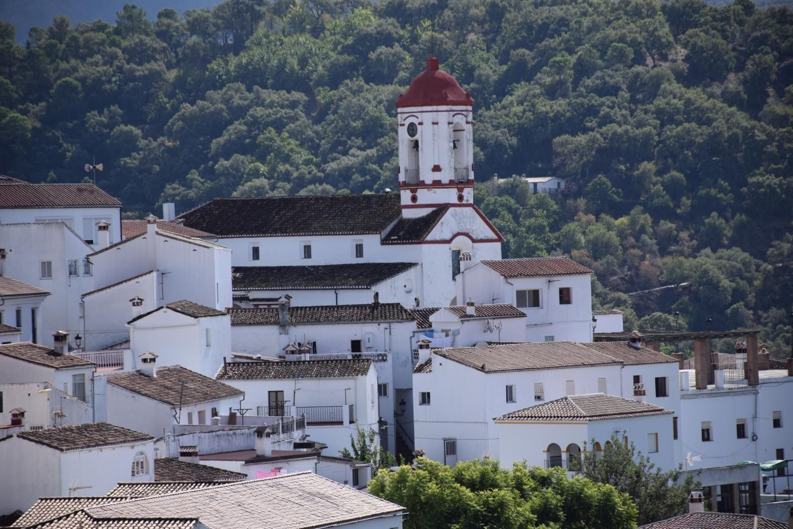Los pueblos más bonitos de Málaga (y España) que debes visitar este verano