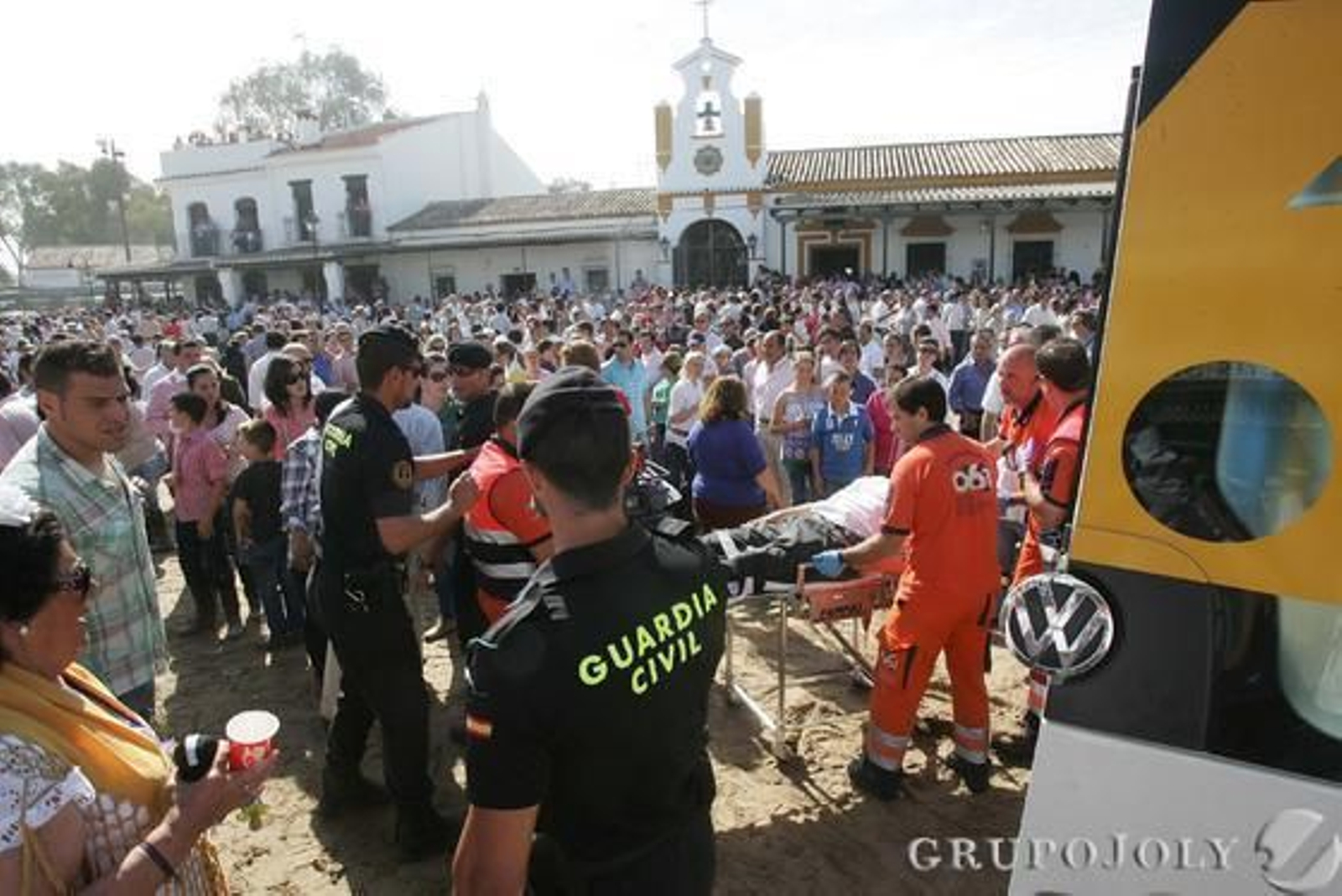 El 061 atendió a 1.612 romeros destacando  los traumatismos por caída y patadas de caballo, y problemas derivados de alergias

Foto: Pascual