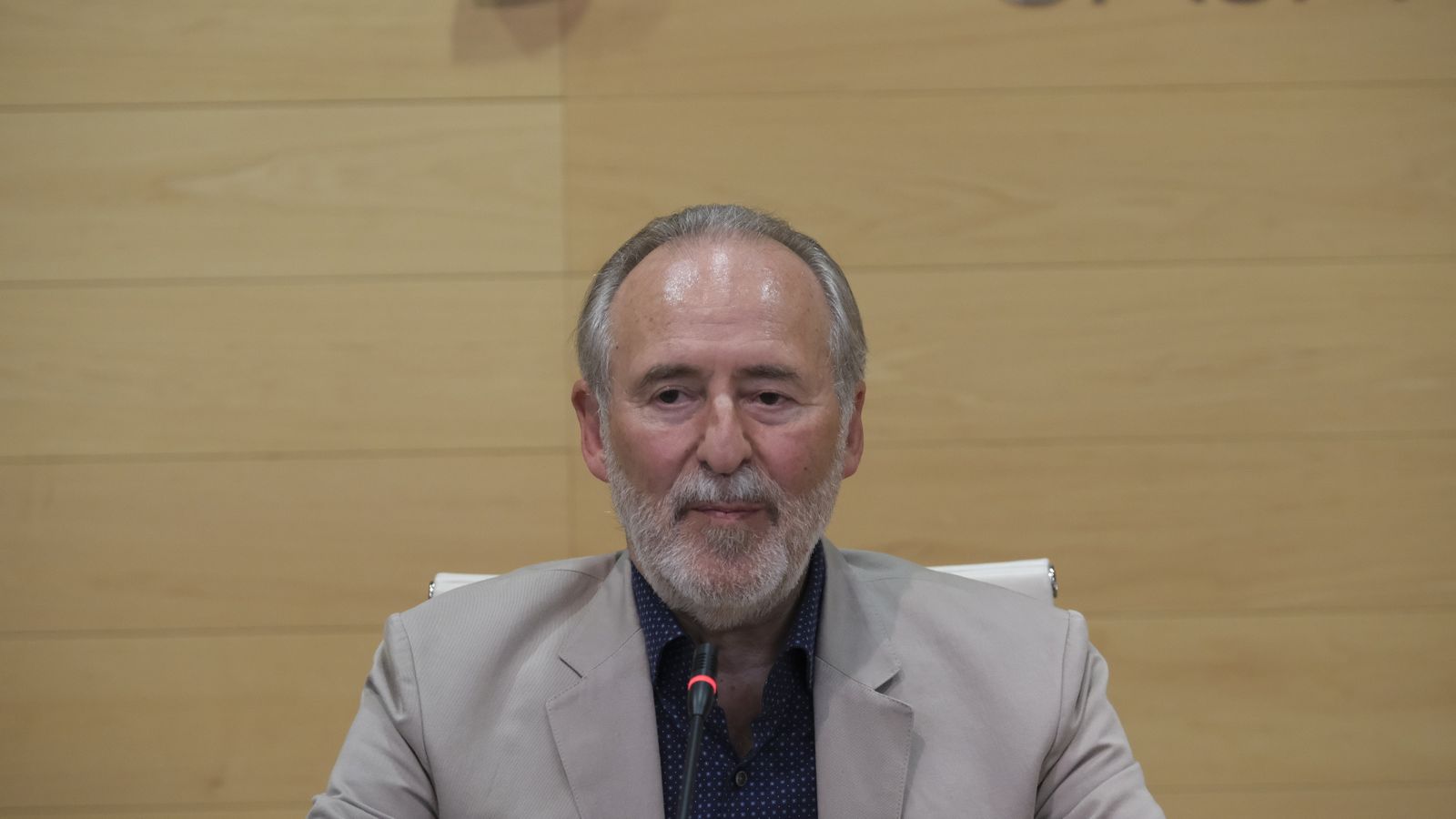 Fotogalería de Diario de los Libros, con el escritor Jorge Molist