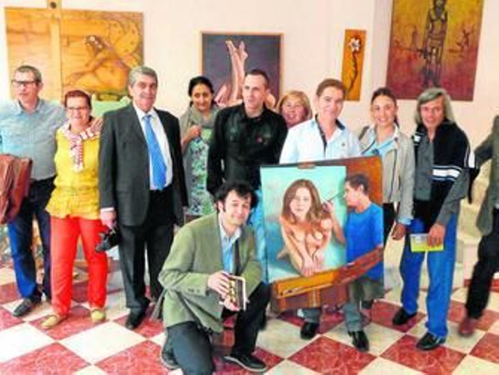 Participantes en el IV Encuentro internacional de Arte durante la inauguración.
