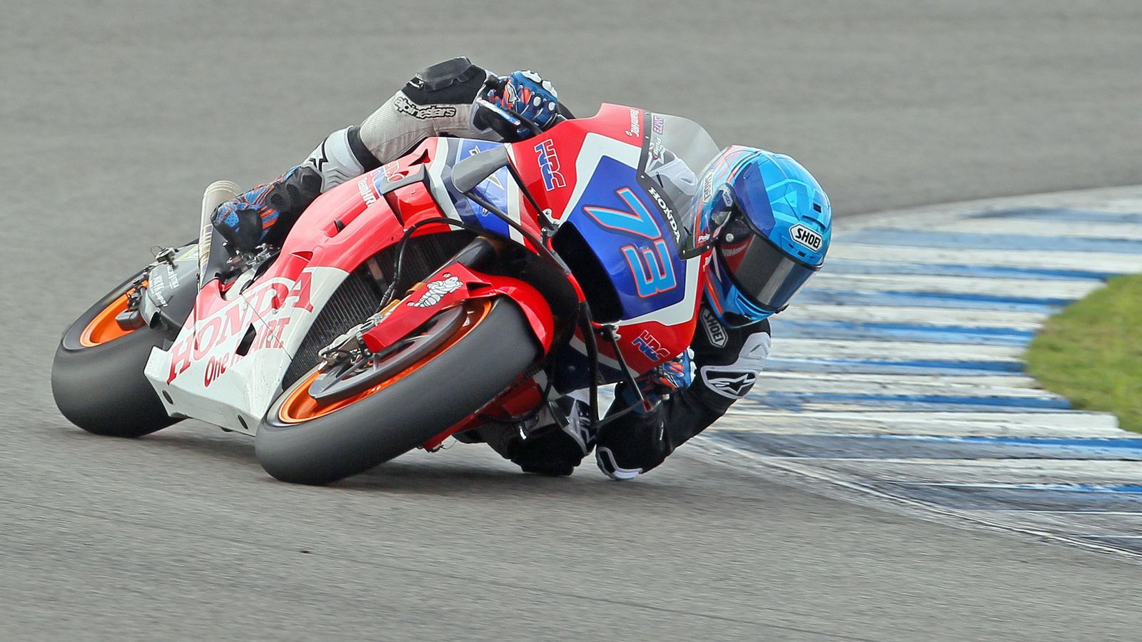 Álex Márquez, rodando en Jerez con la Honda oficial de MotoGP.