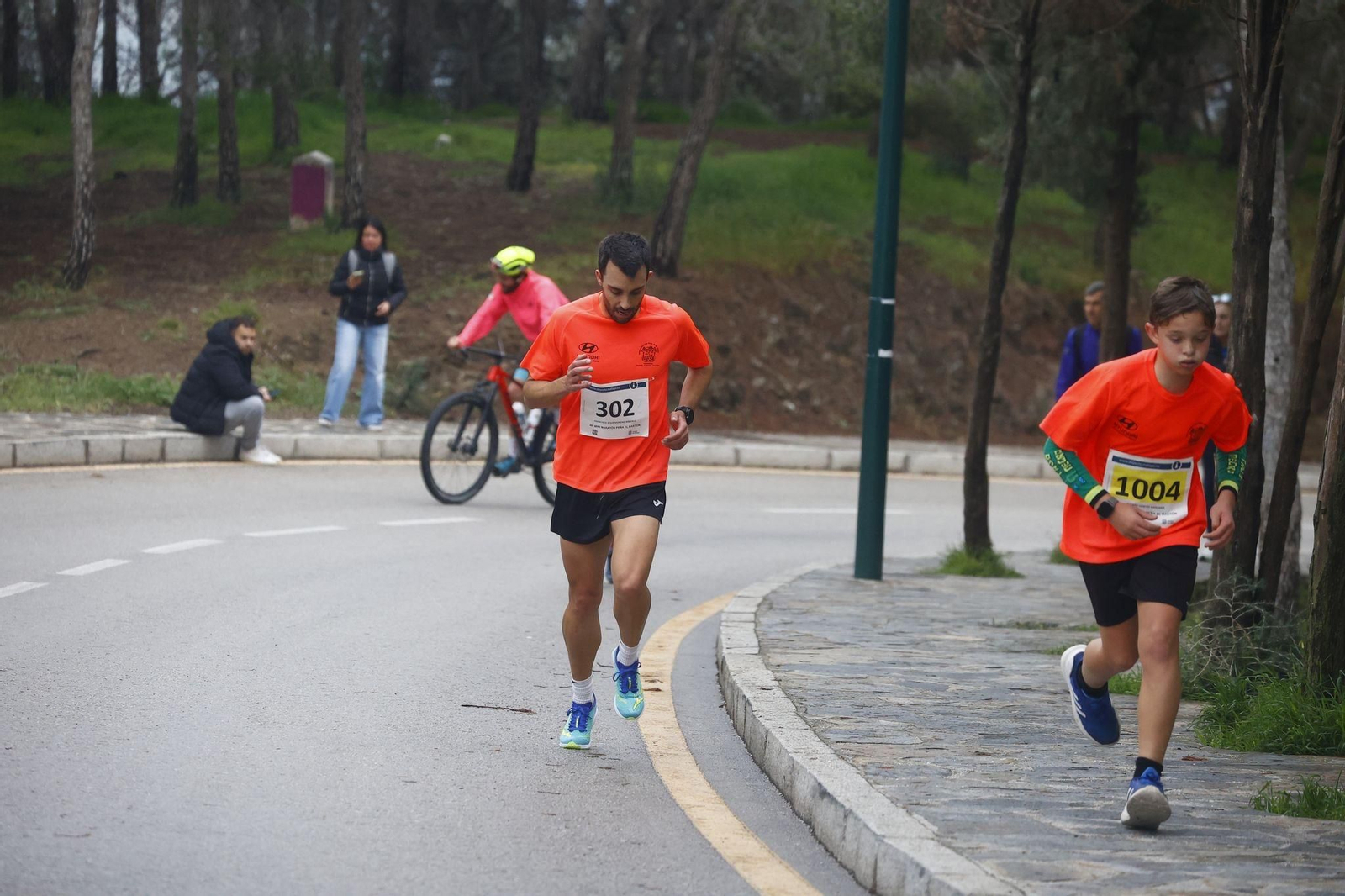 La Minimaratón Peña El Bastón, en fotos