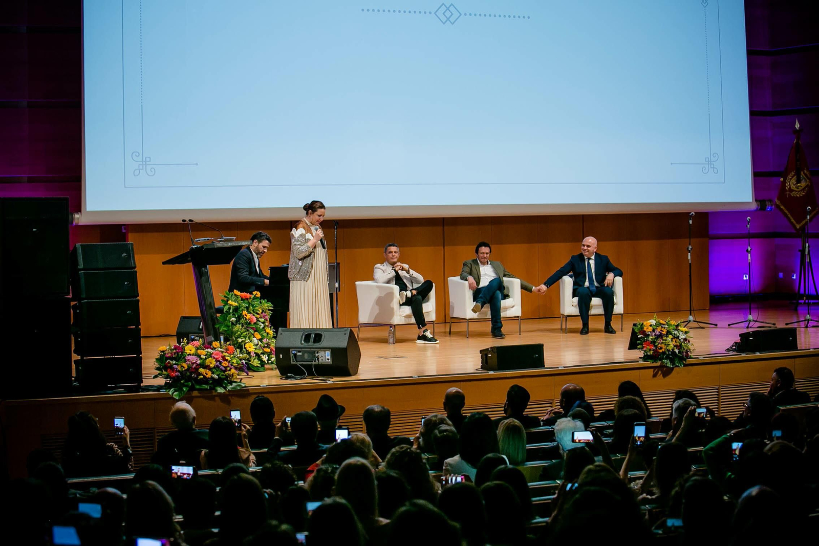 Acto de reconocimiento de Alejandro Sanz como hijo adoptivo de Cádiz