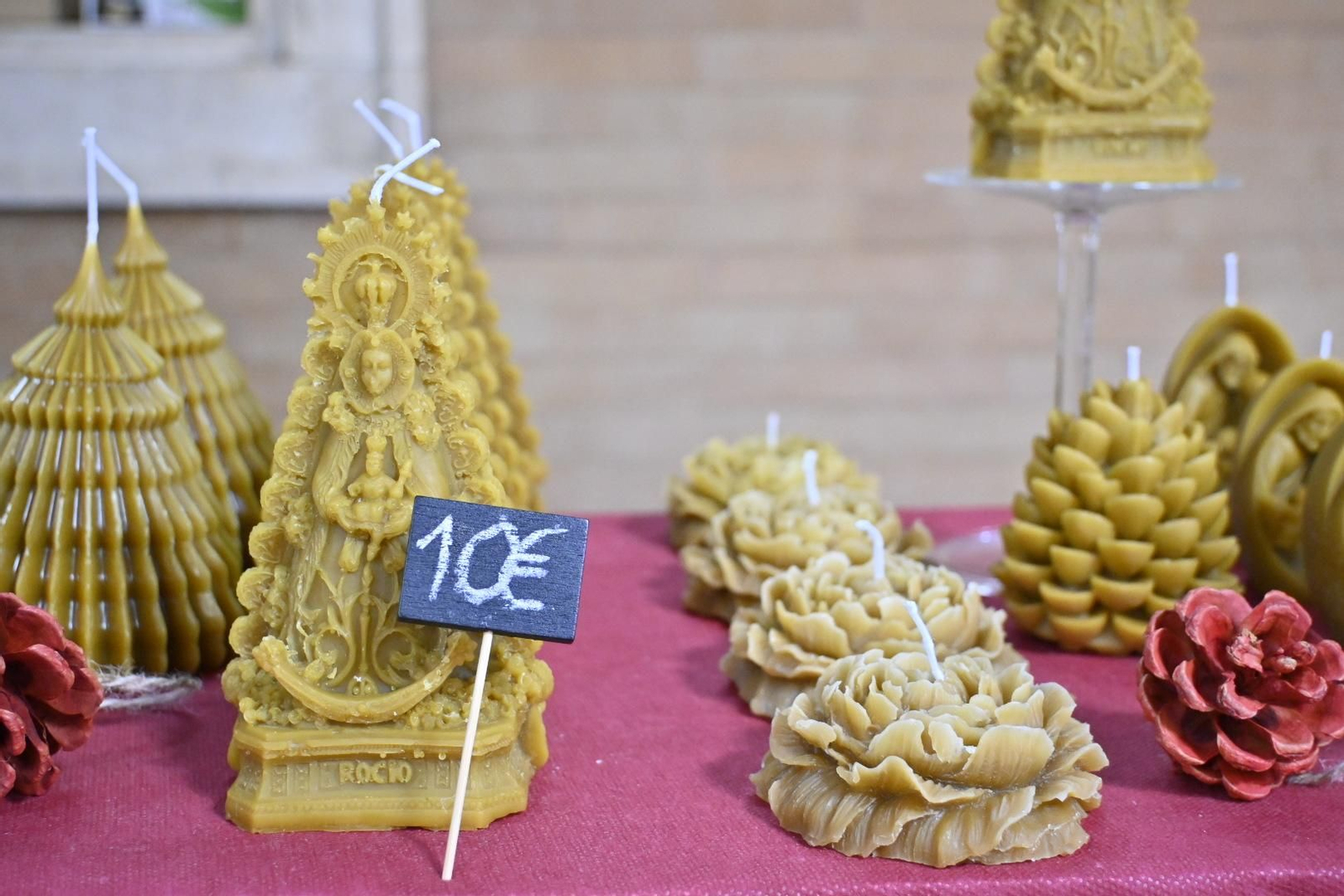 Imágenes de la XVI Muestra de Dulces y Vinos Navideños de la provincia de Huelva