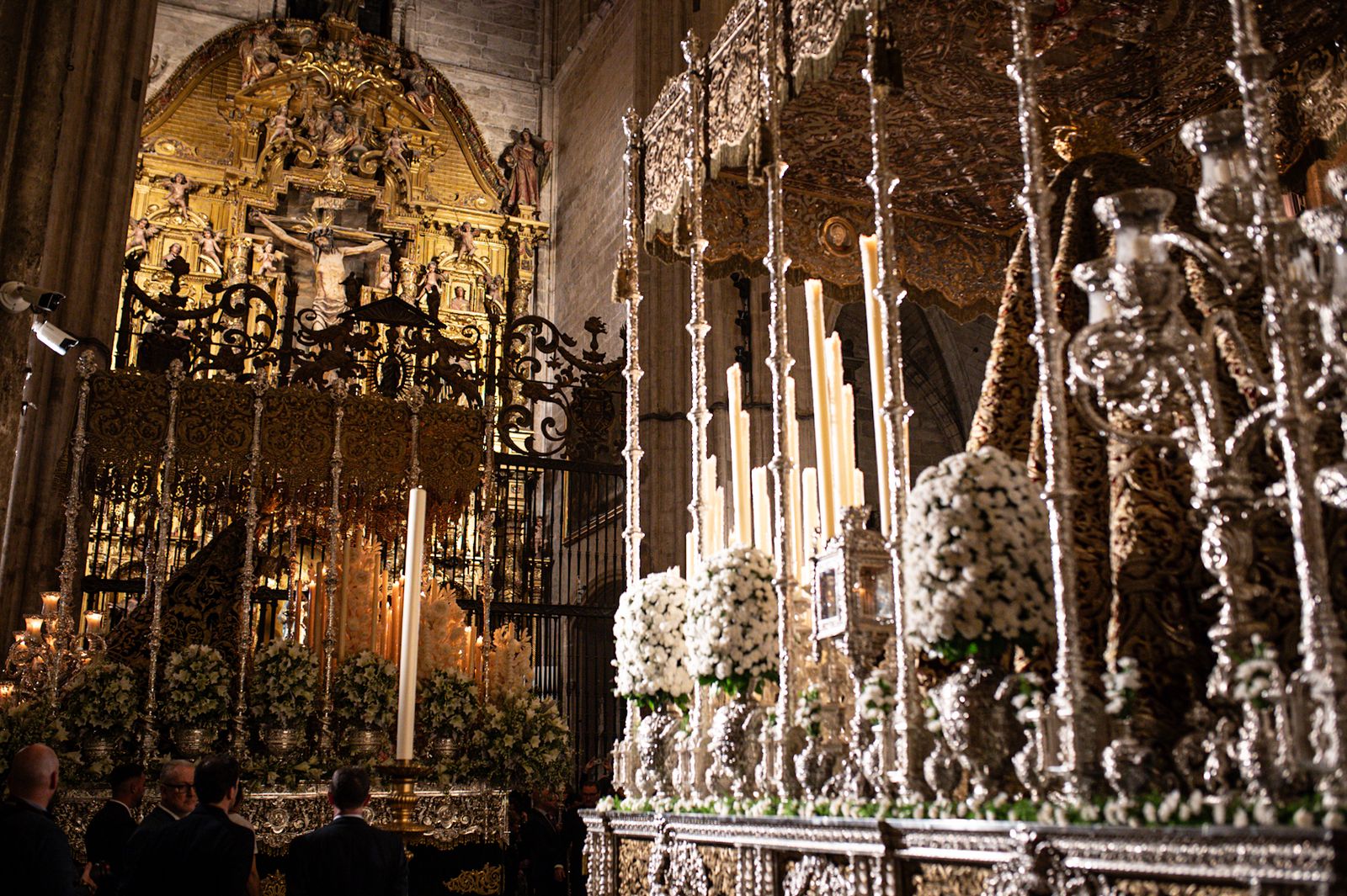 Las fotos de la Esperanza de Triana en la Catedral