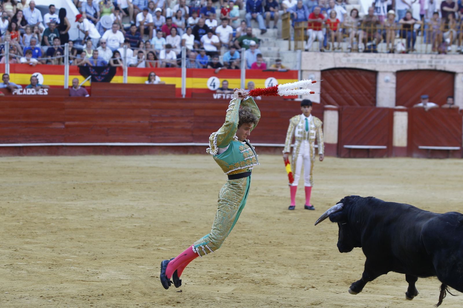 Imágenes de la novillada organizada por la Escuela Taurina de Almería