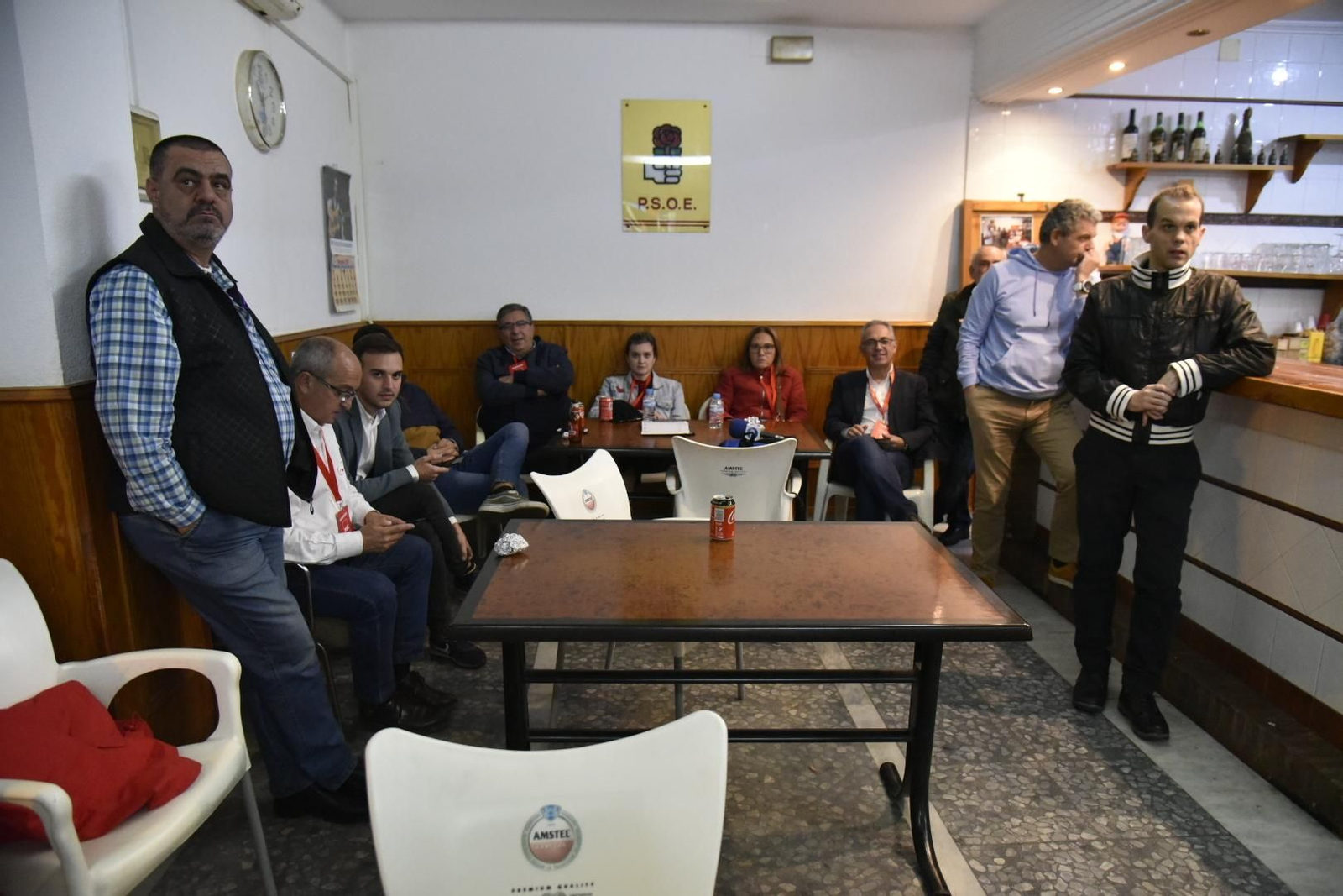El PSOE de Algeciras, en su sede, tras conocer los resultados de las generales del 10-N