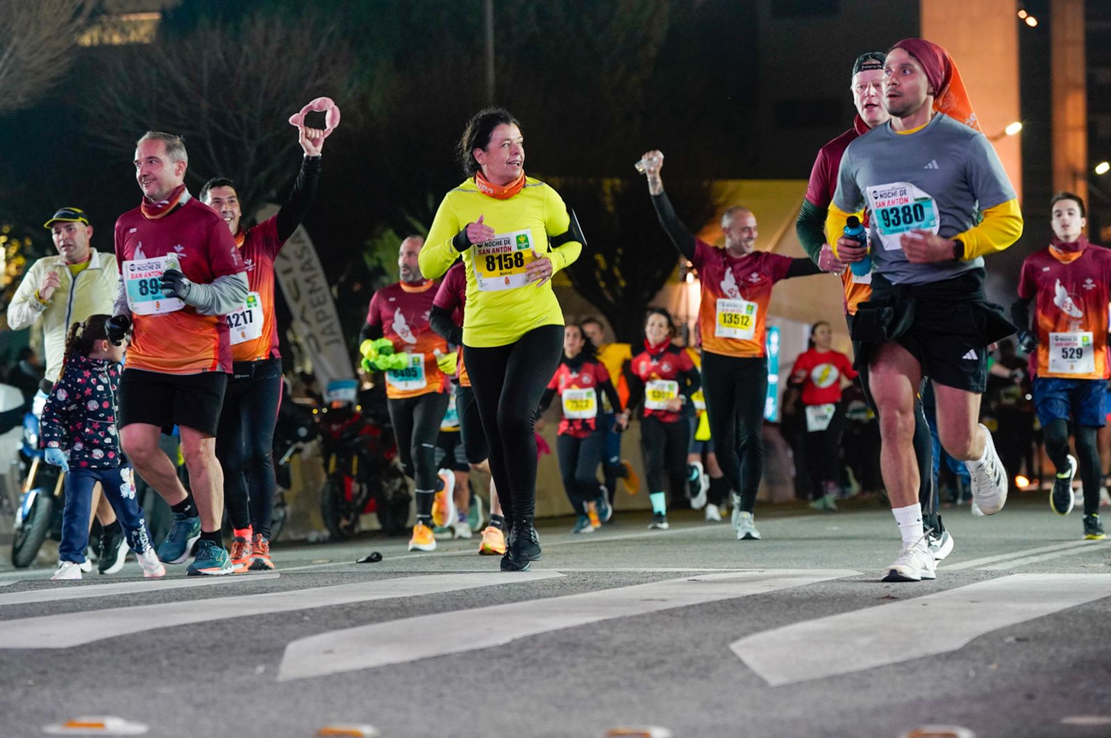 En imágenes: búscate en tu llegada a meta de la Carrera de San Antón 2026 (15)