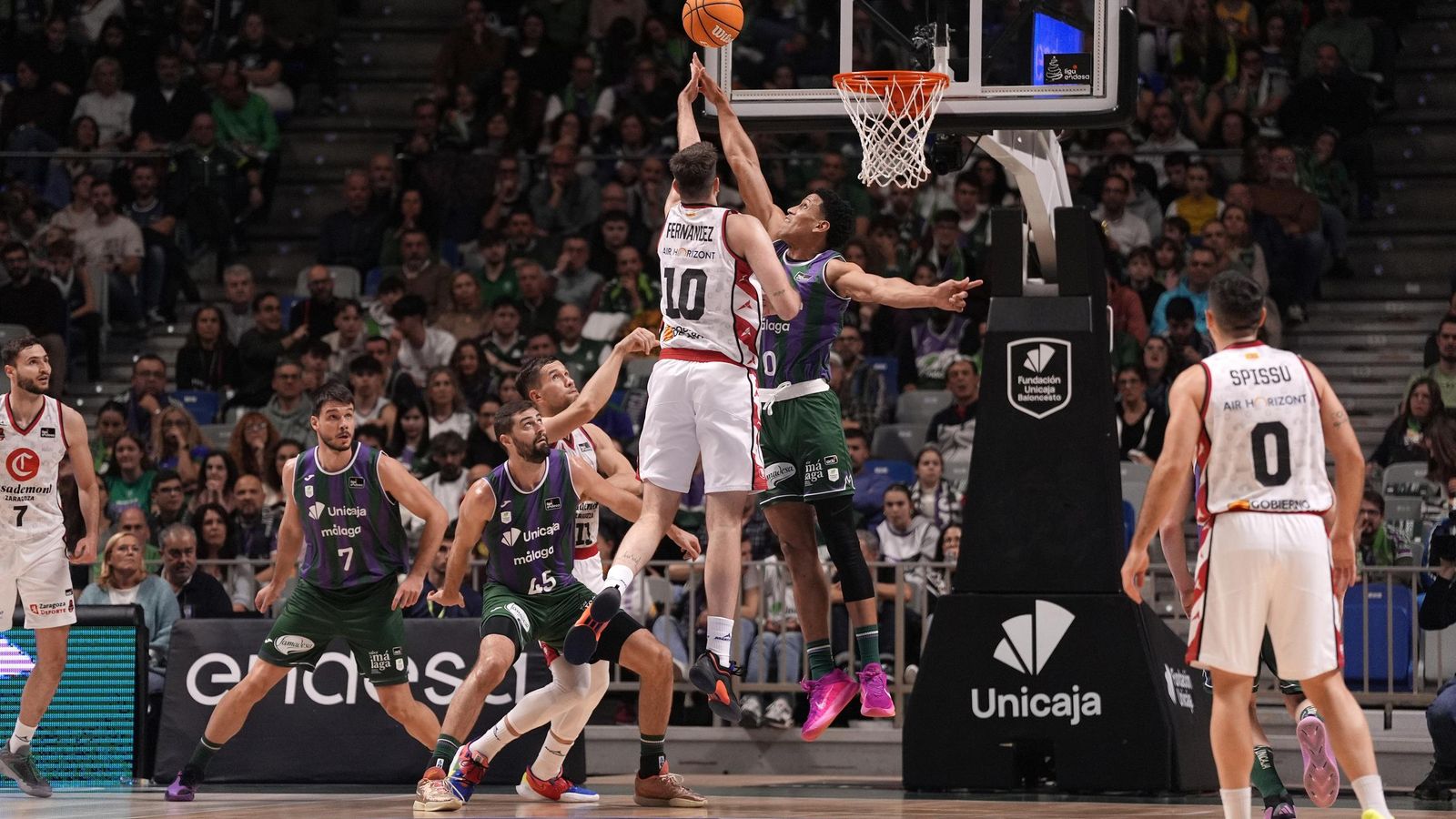 El Unicaja-Casademont Zaragoza, en fotos