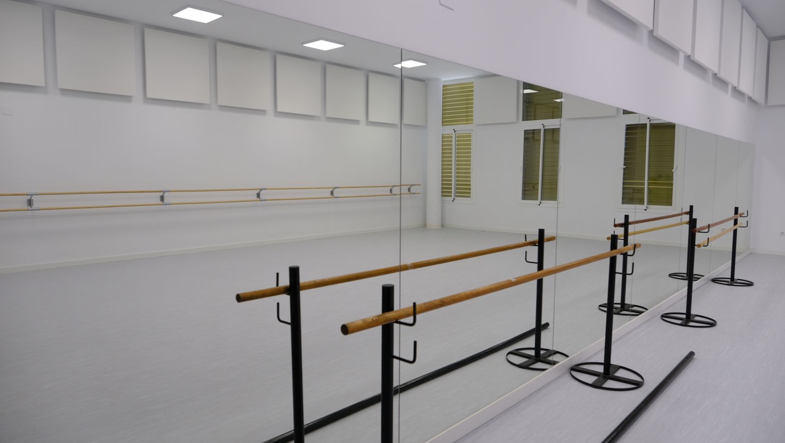 El nuevo Conservatorio Profesional de Danza Kina Jiménez, abre sus puertas